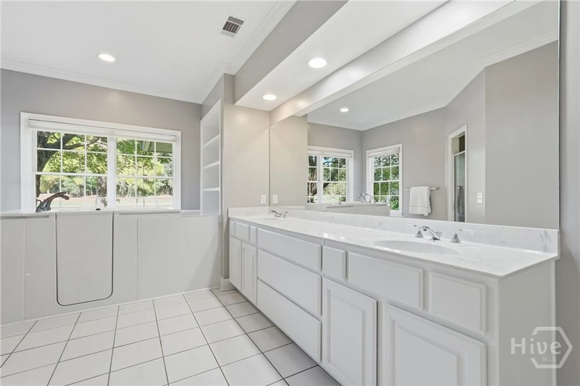 Property Slideshow image 29 of 56 | 2 low country ln, Savannah, GA, 31411