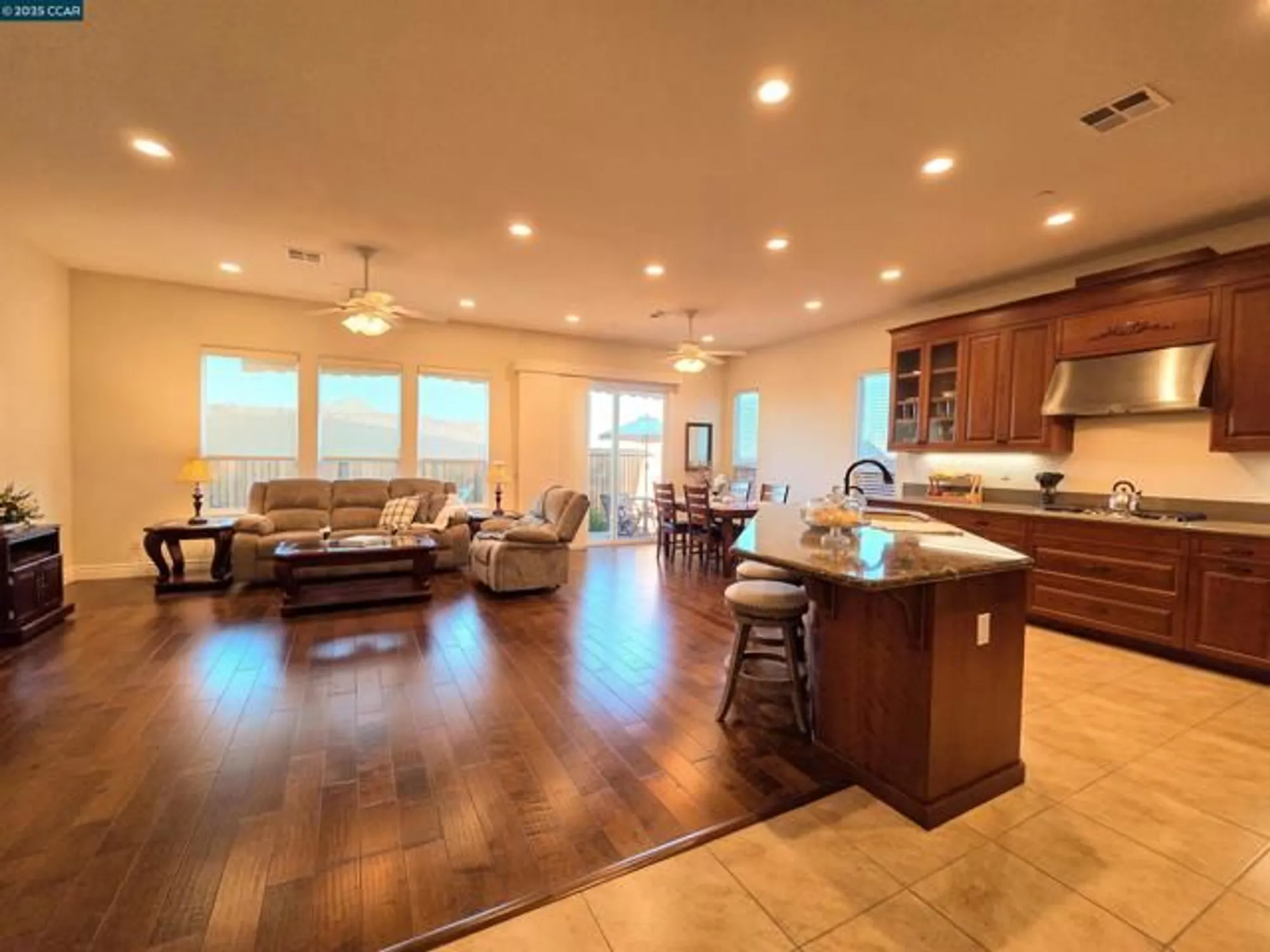 Property Slideshow image 28 of 33 | 1735 veneto ln, Brentwood, CA, 94513