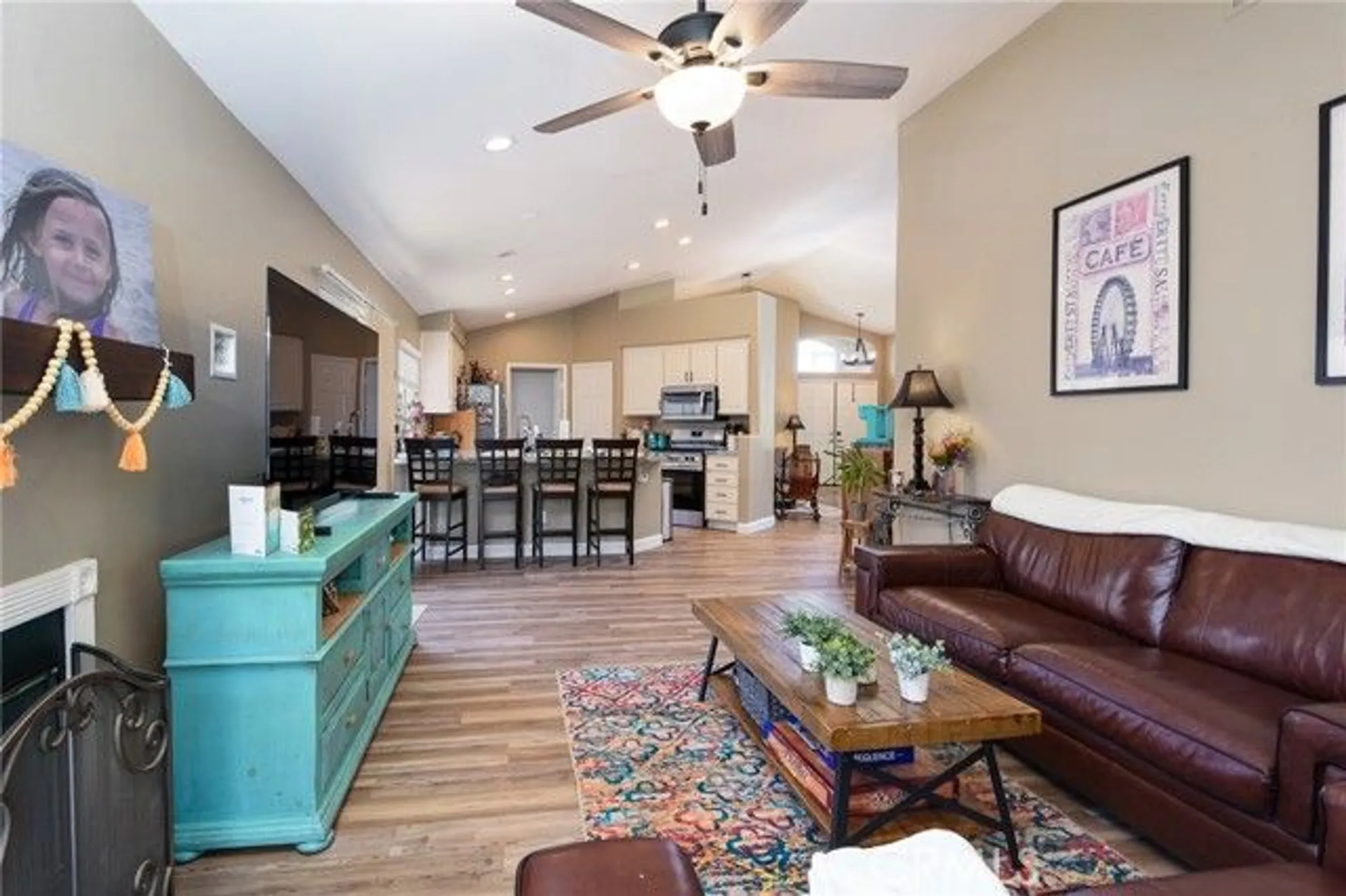 Property Slideshow image 11 of 29 | 23898 via pamilla, Murrieta, CA, 92562
