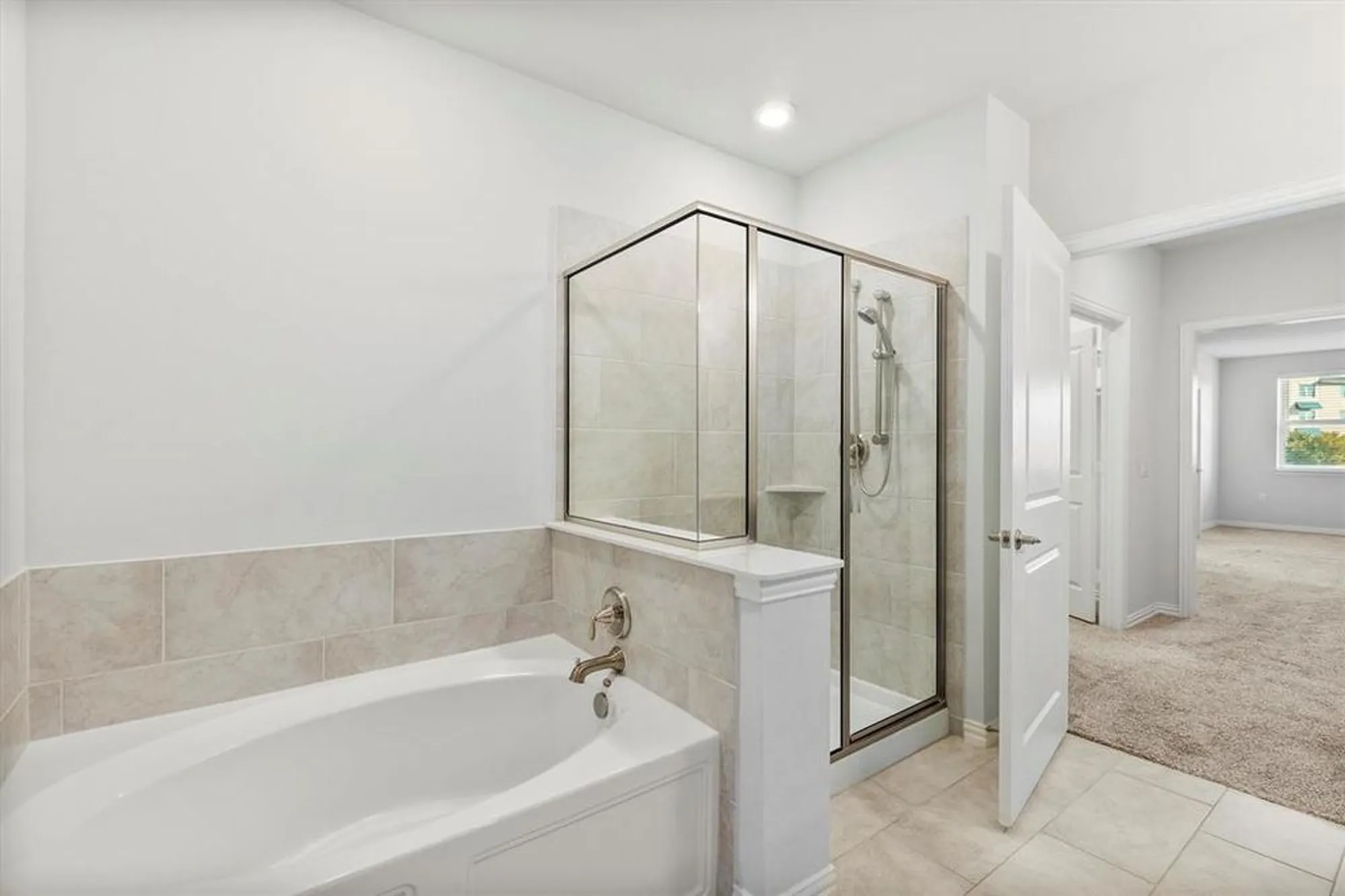 Property Slideshow image 16 of 30 | 651 n watters rd 7202, Allen, TX, 75013