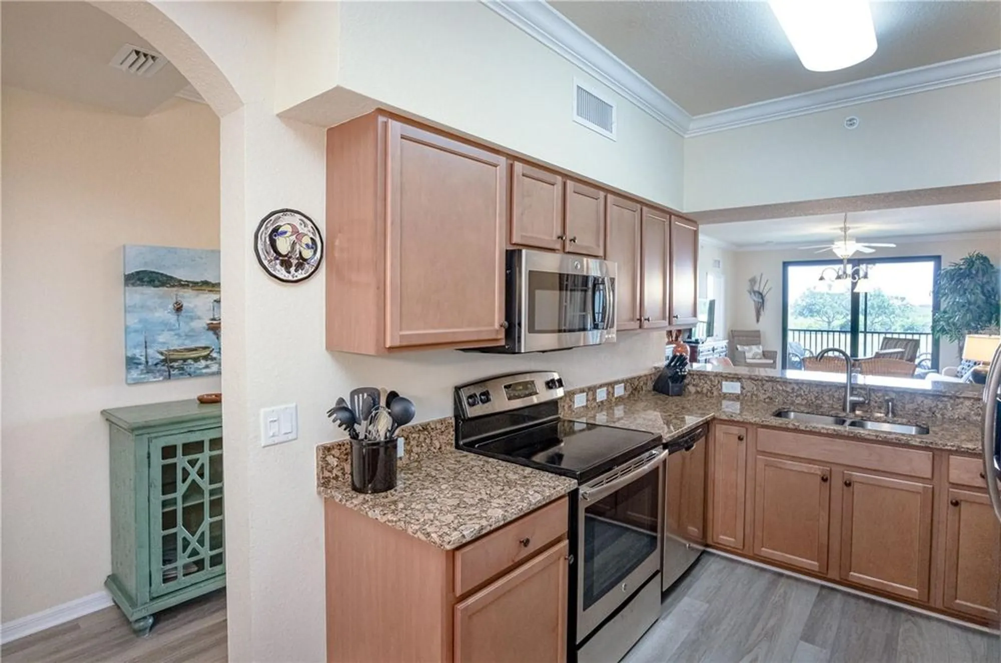 Property Slideshow image 5 of 39 | 7005 river hammock dr 204, Bradenton, FL, 34212