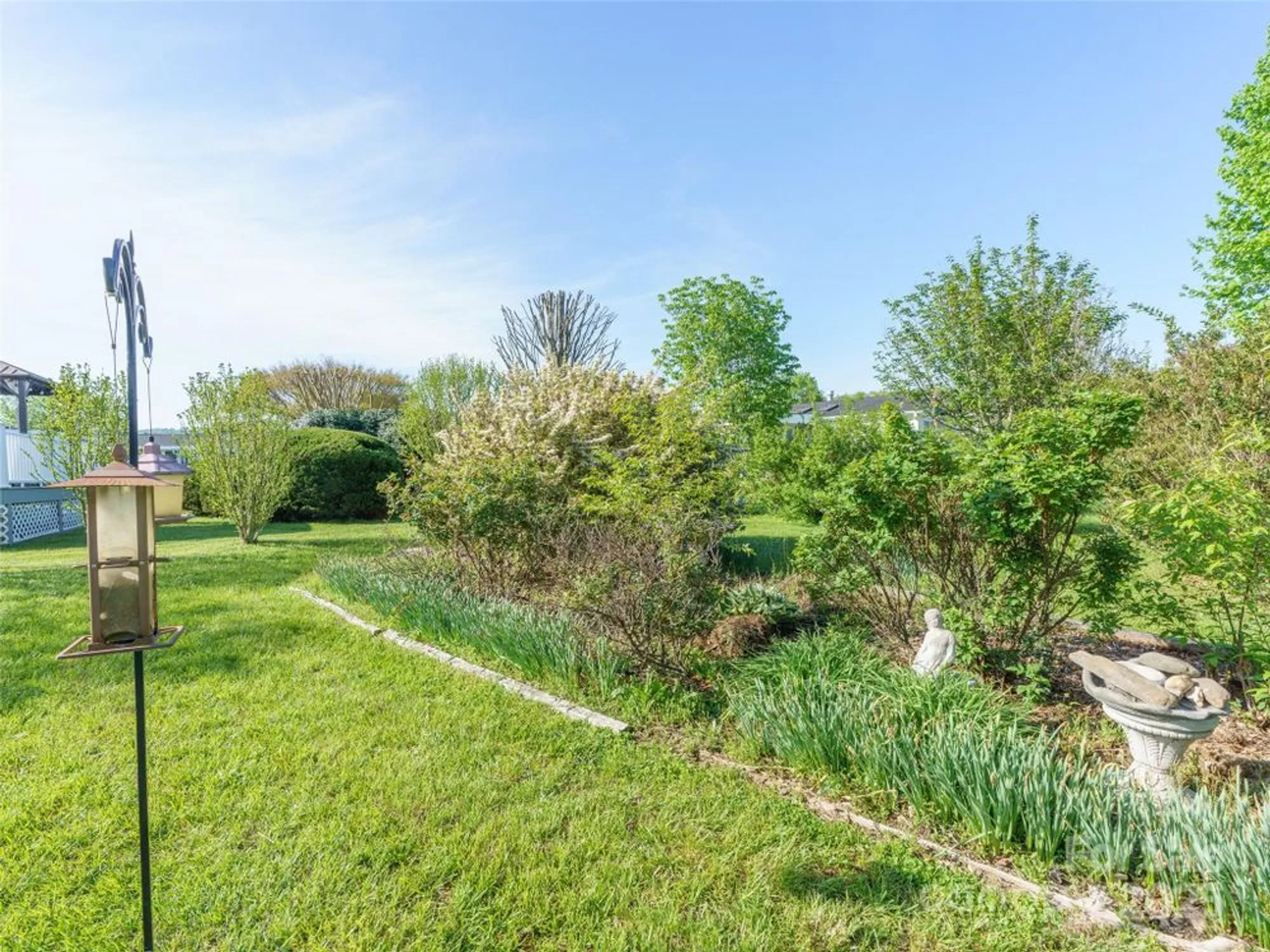 Property Slideshow image 31 of 42 | 236 white ash cir, Hendersonville, NC, 28739