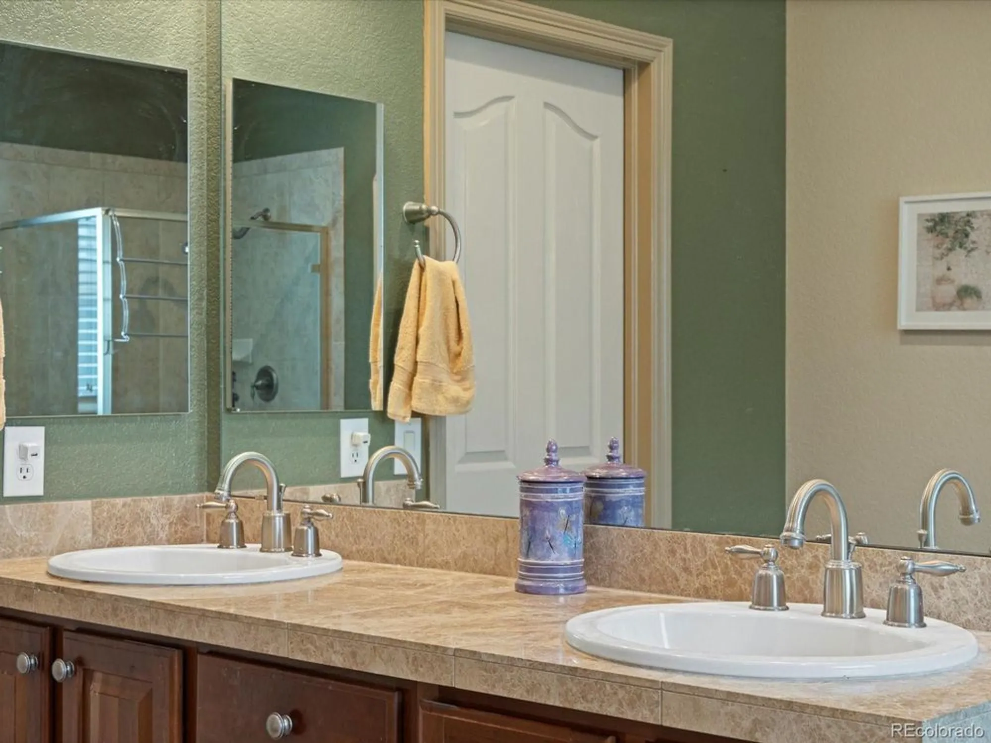 Property Slideshow image 25 of 37 | 8852 e 148th ln, Thornton, CO, 80602