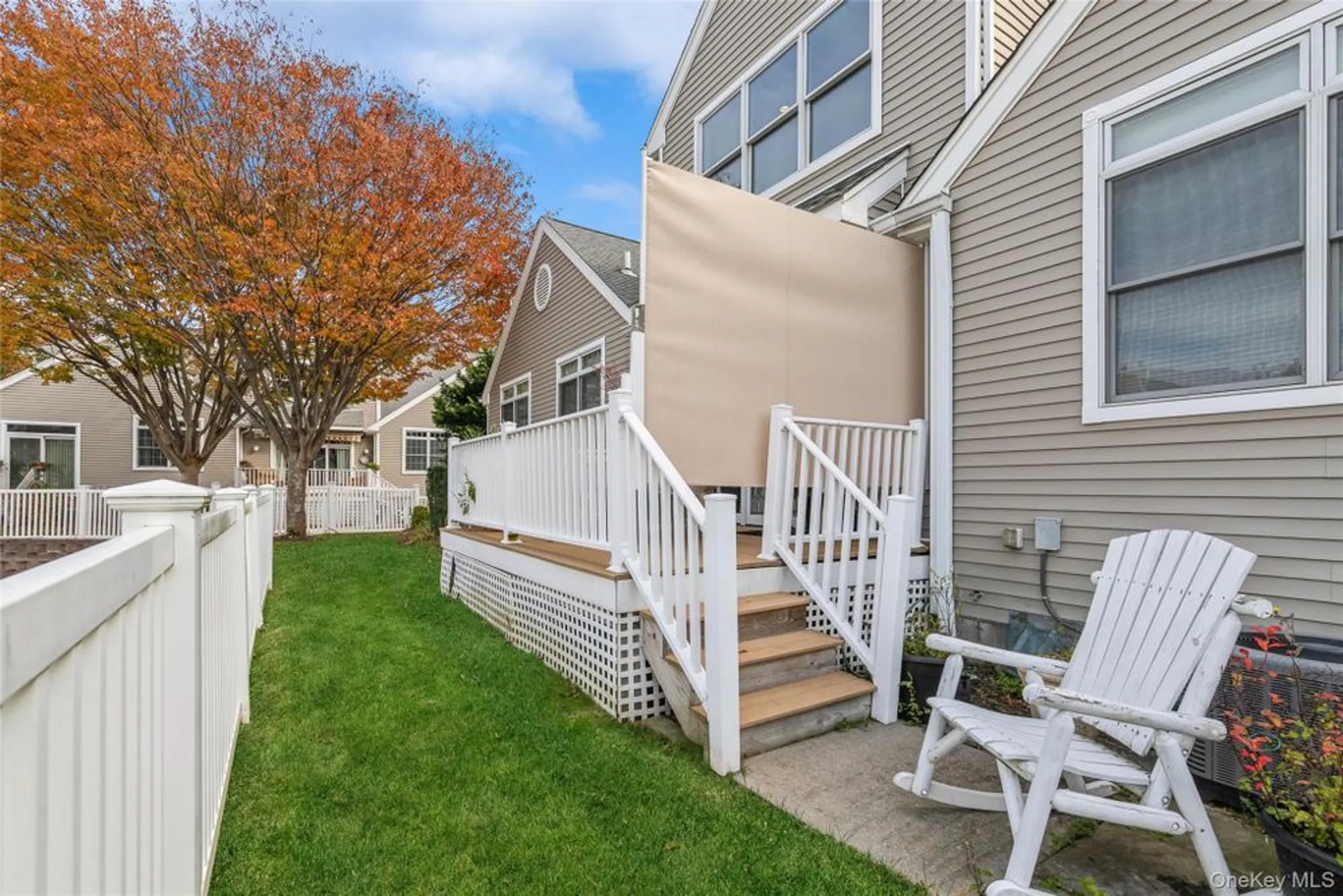 Property Slideshow image 30 of 44 | 95 cove ln, East Setauket, NY, 11733