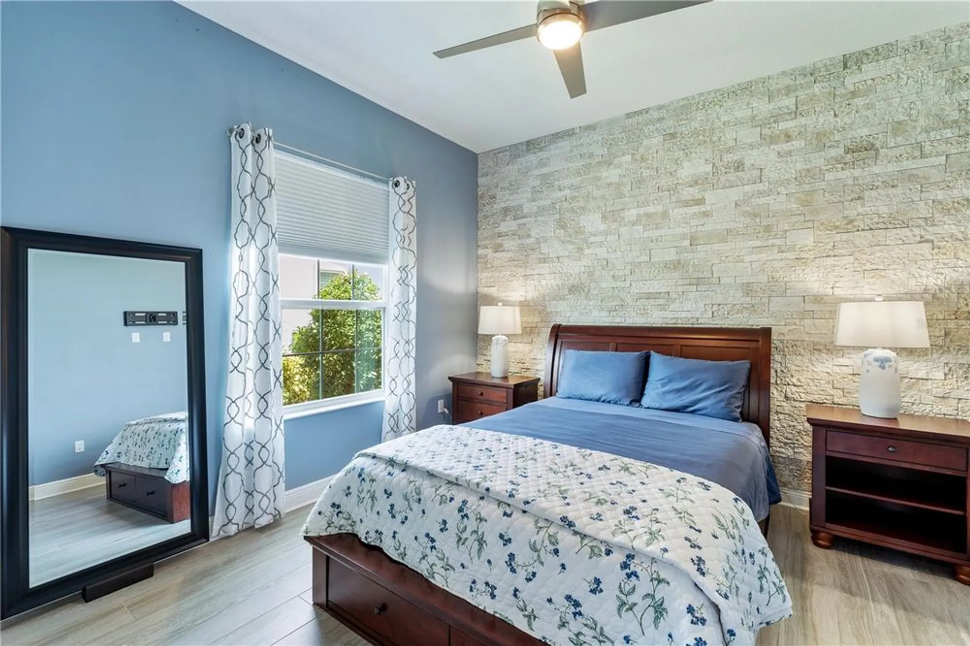 Property Slideshow image 38 of 95 | 708 manns harbor dr, Apollo Beach, FL, 33572