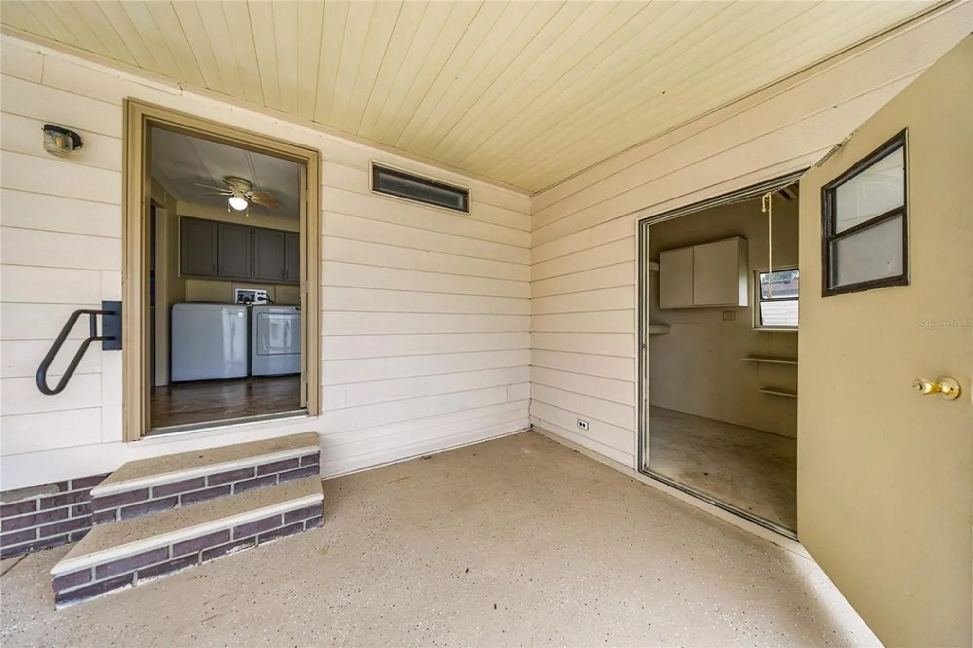 Property Slideshow image 23 of 31 | 712 devon dr, Lady Lake, FL, 32159