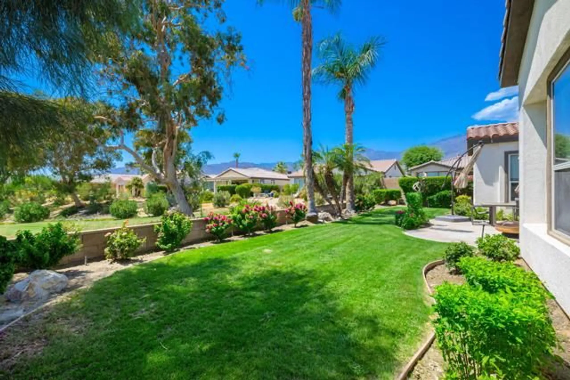 Property Slideshow image 30 of 77 | 81799 prism dr, La Quinta, CA, 92253