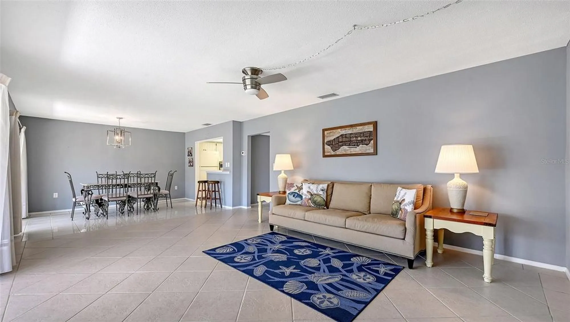 Property Slideshow image 7 of 47 | 5474 riverbluff cir v35, Sarasota, FL, 34231