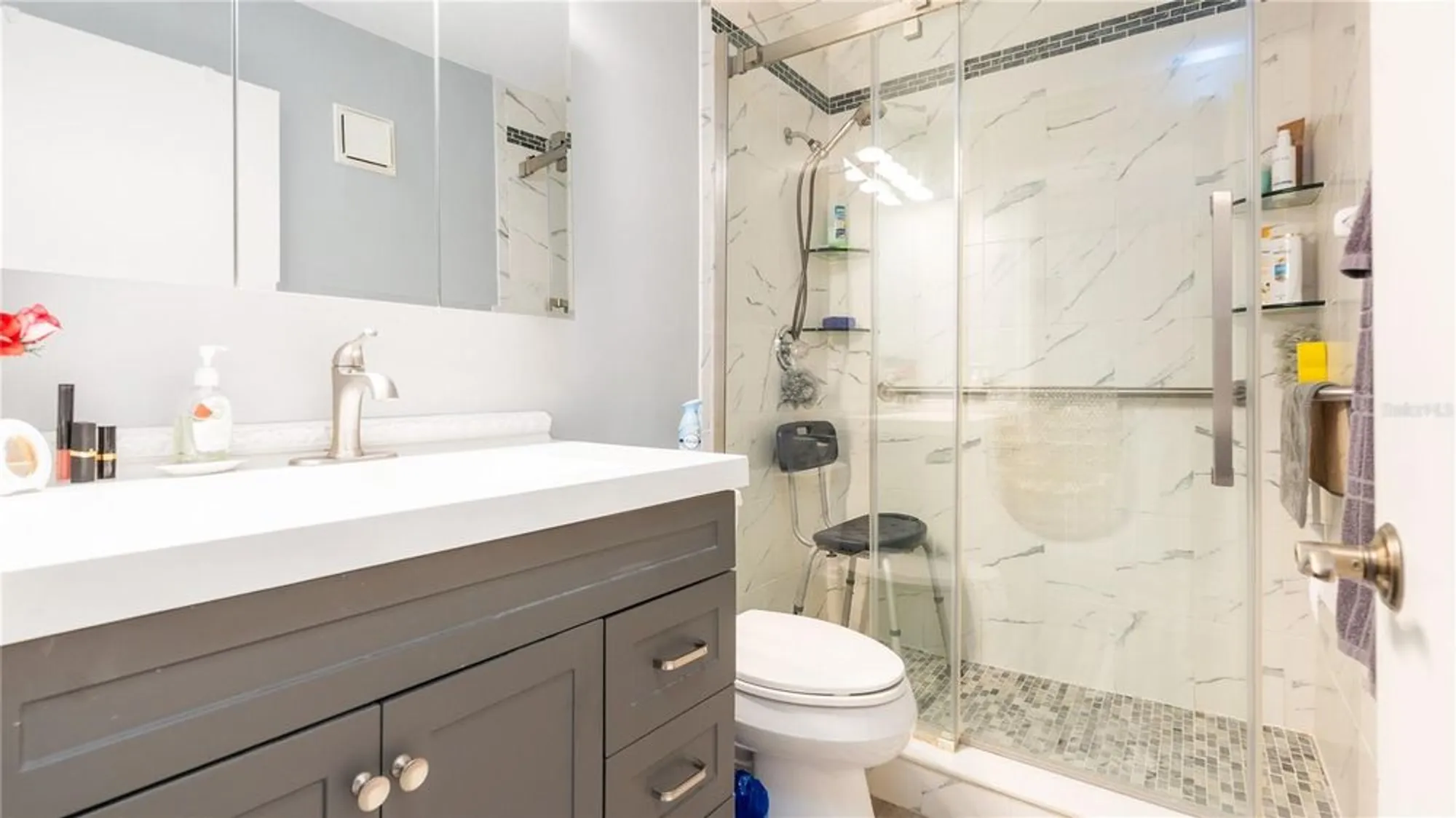 Property Slideshow image 22 of 31 | 8198 terrace garden dr n unit 304, St Petersburg, FL, 33709