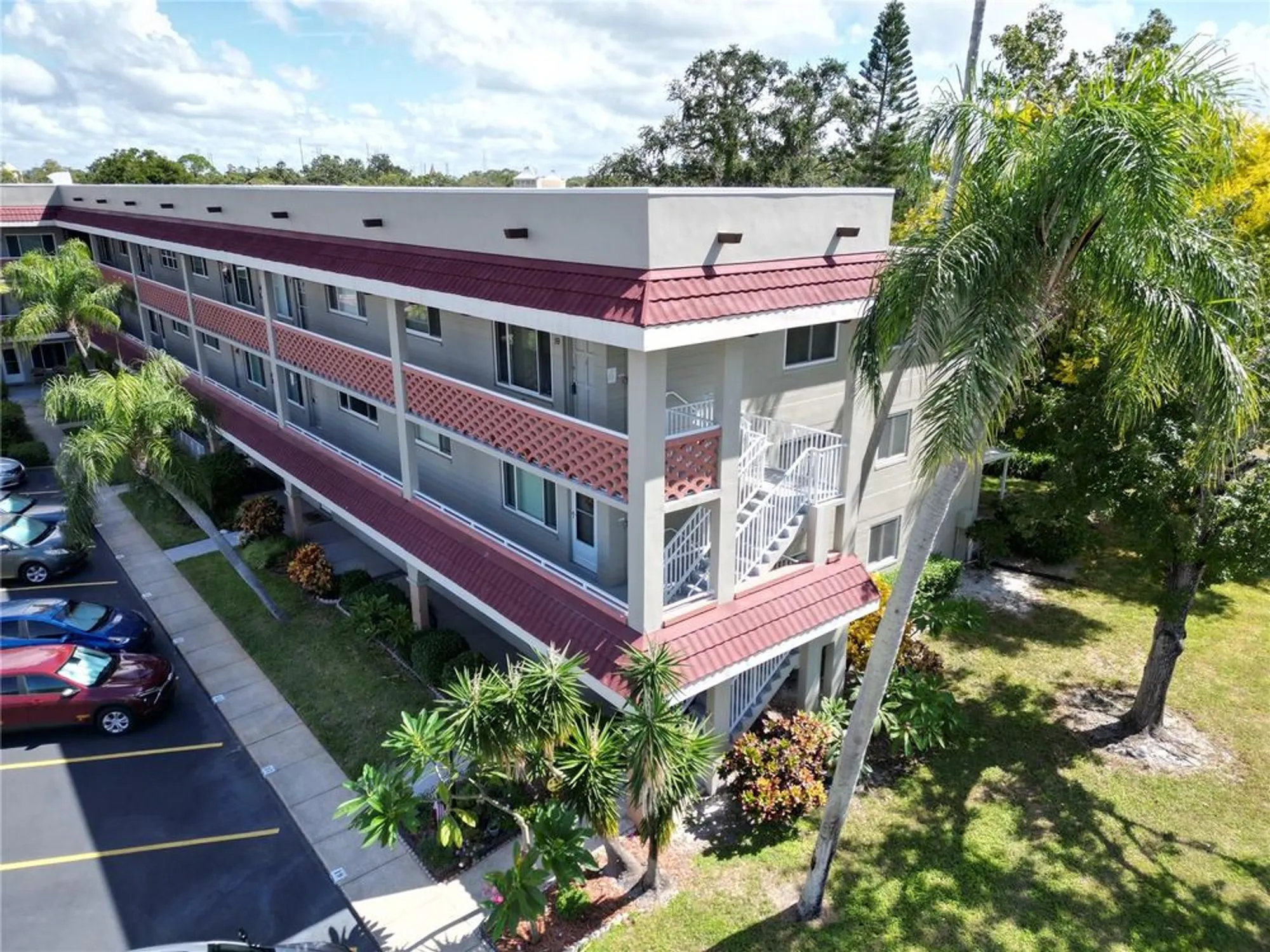 Property Slideshow image 13 of 17 | 2073 denmark st 59, Clearwater, FL, 33763