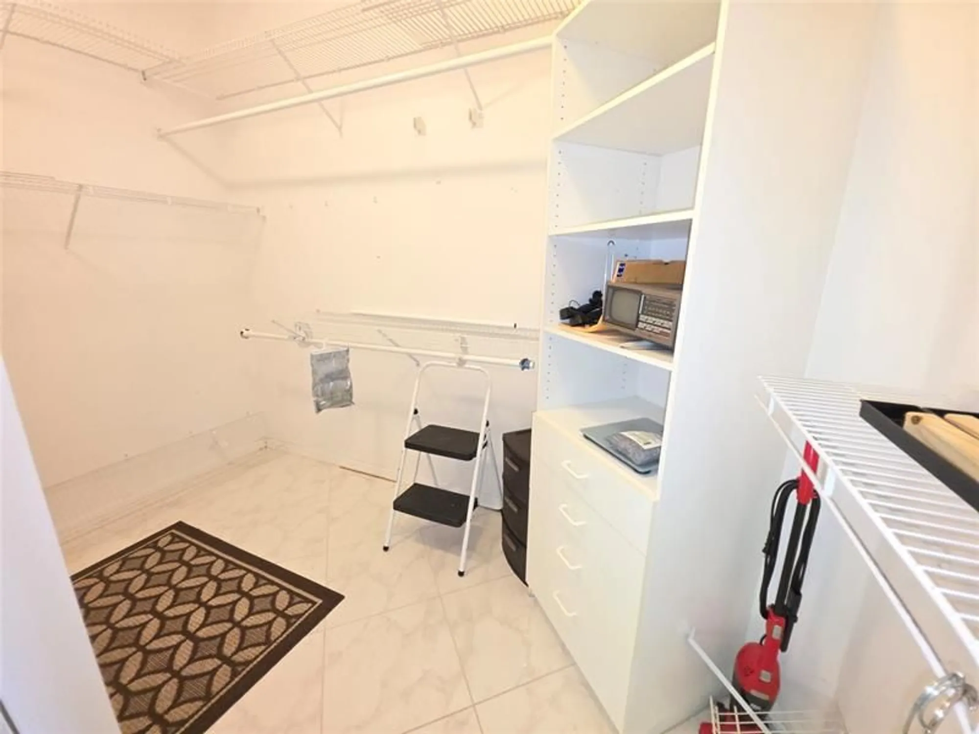 Property Slideshow image 26 of 29 | 7593 granville dr 411, Tamarac, FL, 33321