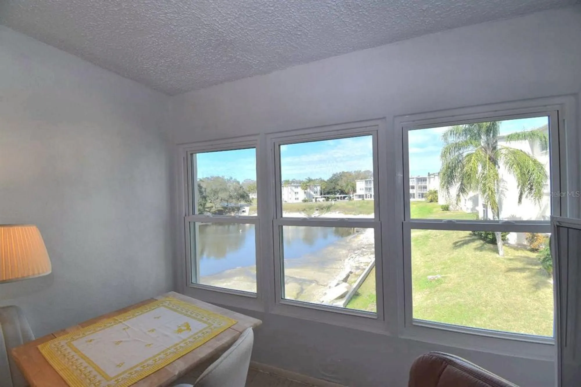 Property Slideshow image 21 of 27 | 960 virginia st 205, Dunedin, FL, 34698