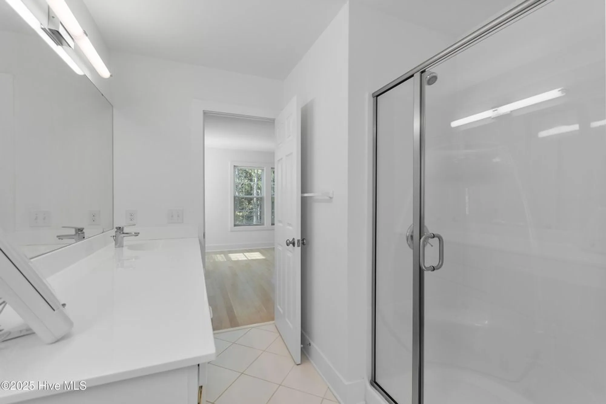 Property Slideshow image 34 of 61 | 3159 lakeside commons dr 1, Southport, NC, 28461