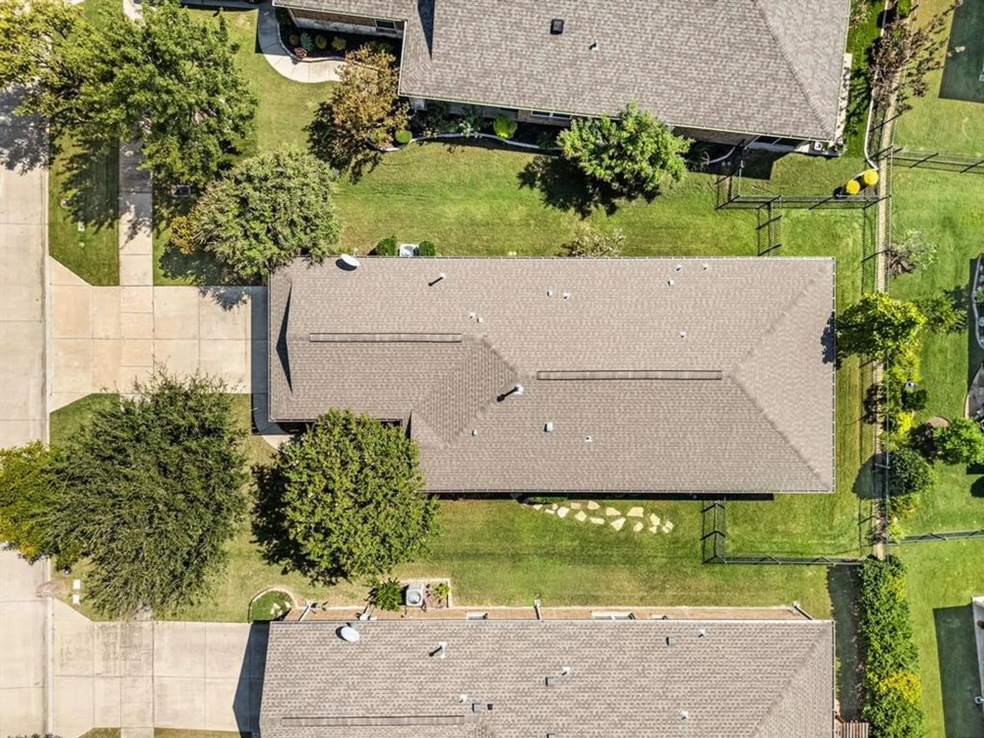 Property Slideshow image 34 of 40 | 7863 whirlwind dr, Frisco, TX, 75036