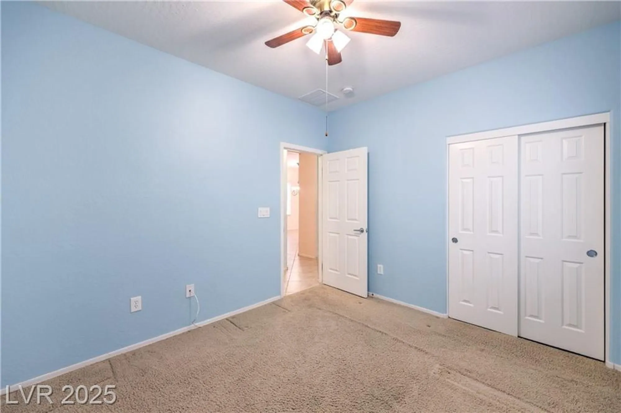 Property Slideshow image 18 of 49 | 2451 shore bird ave, North Las Vegas, NV, 89084