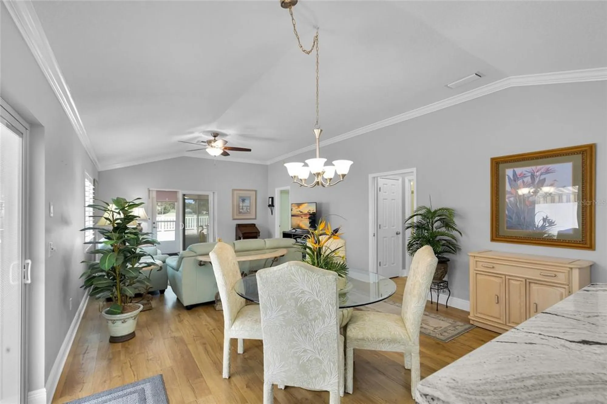 Property Slideshow image 7 of 45 | 916 medira dr, Lady Lake, FL, 32159