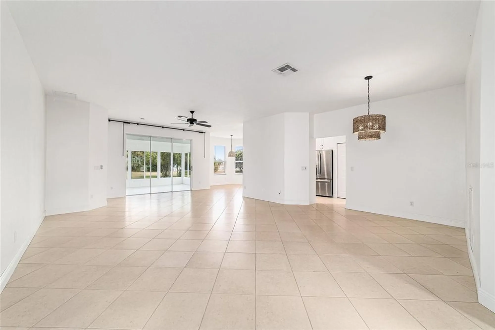 Property Slideshow image 7 of 39 | 9265 sw 93rd cir, Ocala, FL, 34481
