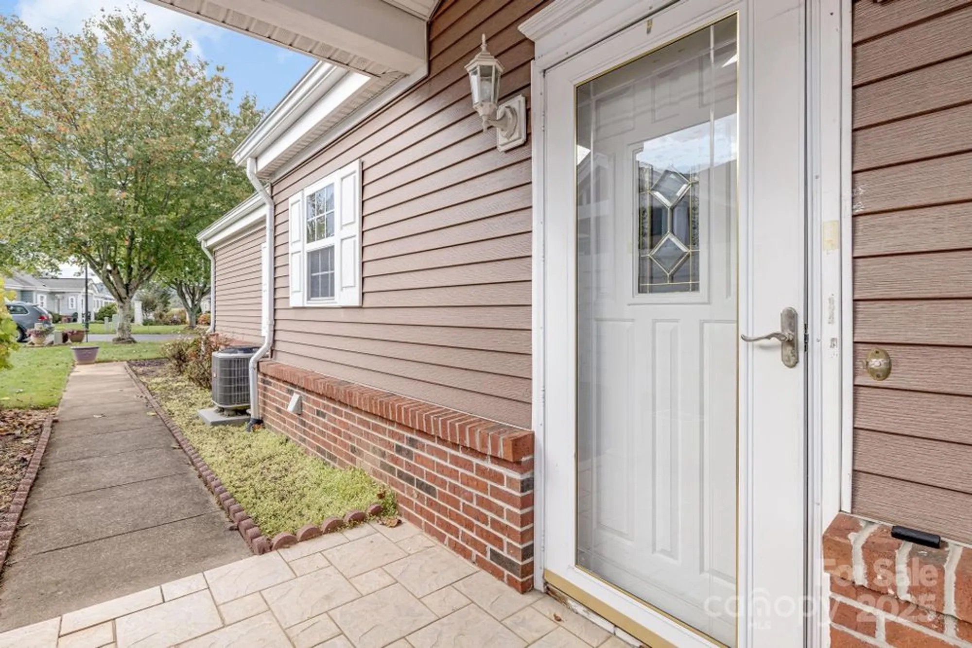 Property Slideshow image 5 of 34 | 11 heather way d, Candler, NC, 28715