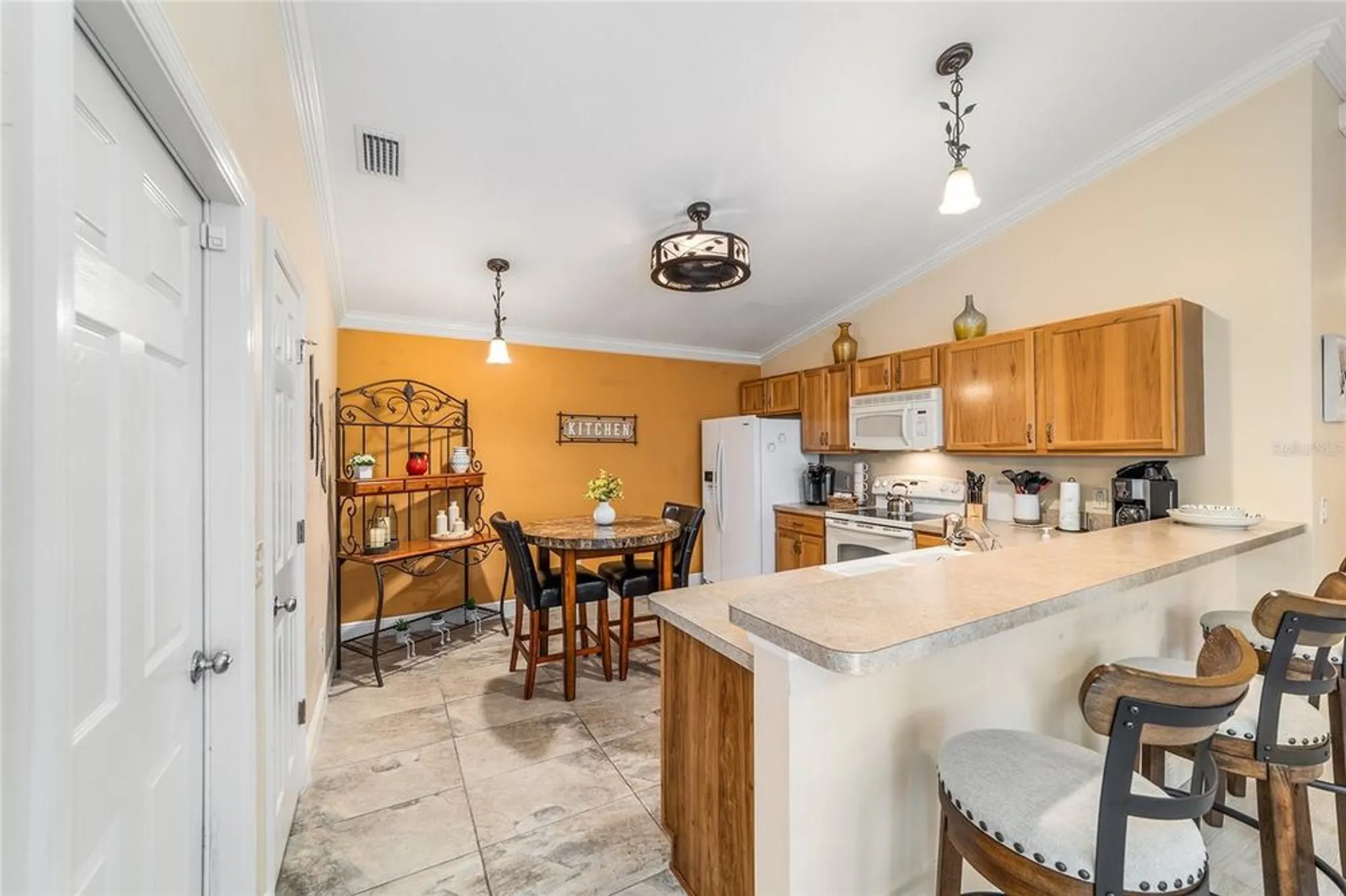 Property Slideshow image 24 of 51 | 2237 jetta way, The Villages, FL, 32162