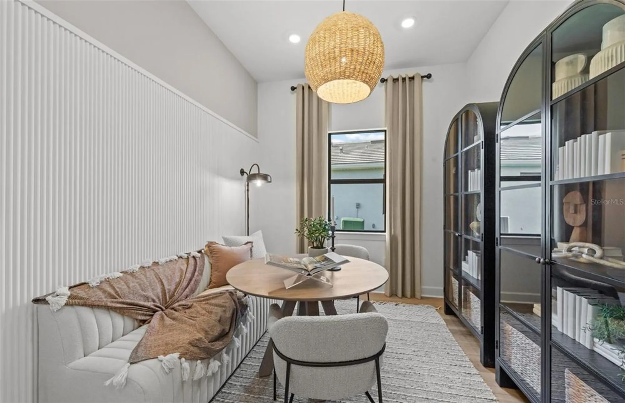 Property Slideshow image 17 of 21 | 4950 ribbon rock cv, Lakewood Ranch, FL, 34211