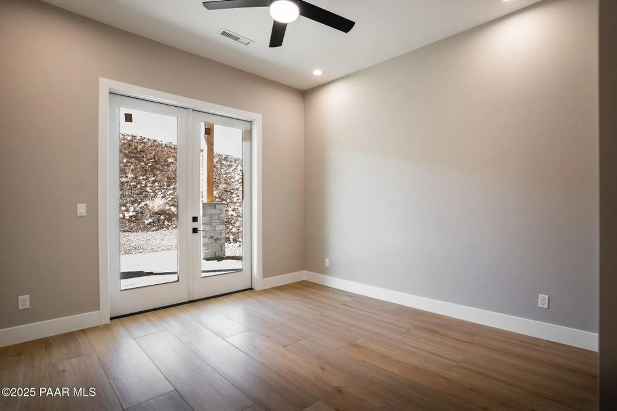 Property Slideshow image 25 of 50 | 1163 sunrise blvd, Prescott, AZ, 86301