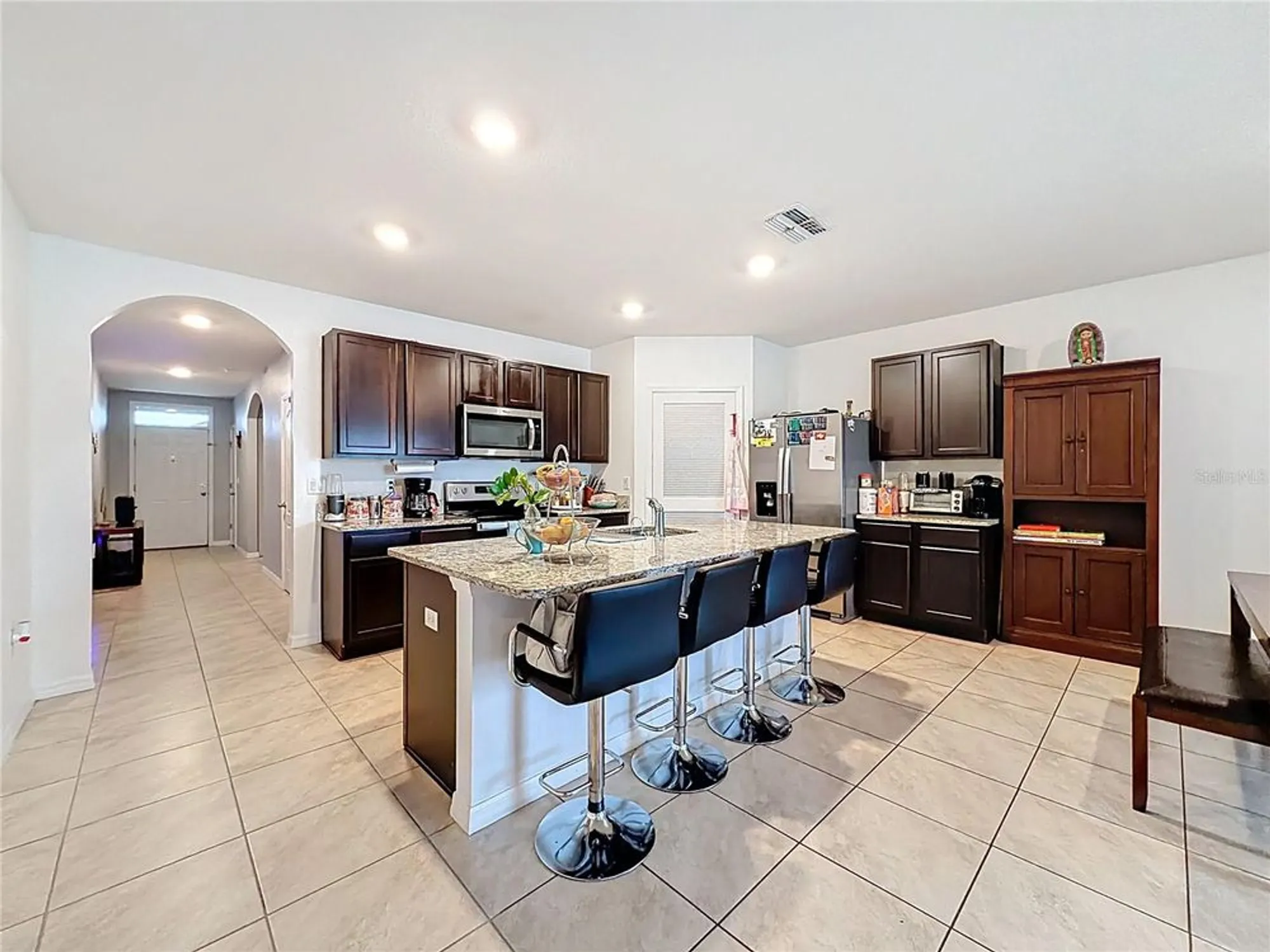 Property Slideshow image 16 of 49 | 2043 blue highlands dr, Lakeland, FL, 33811