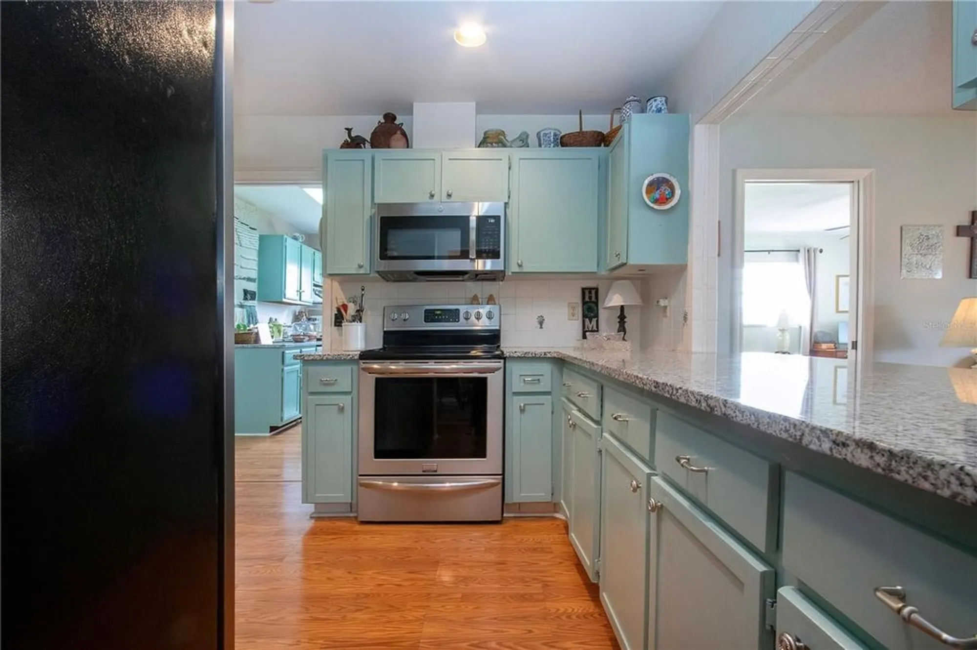 Property Slideshow image 16 of 49 | 1201 bluewater dr, Sun City Center, FL, 33573