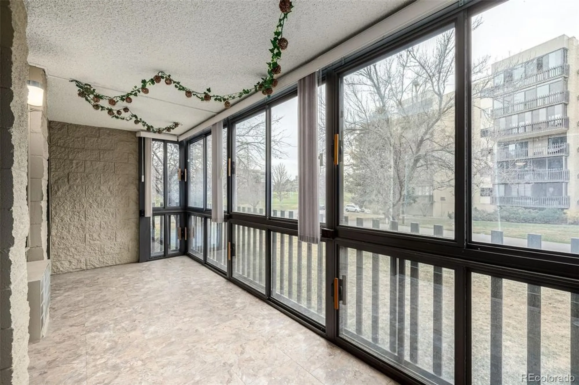 Property Slideshow image 14 of 31 | 14050 e linvale pl apt 106, Aurora, CO, 80014
