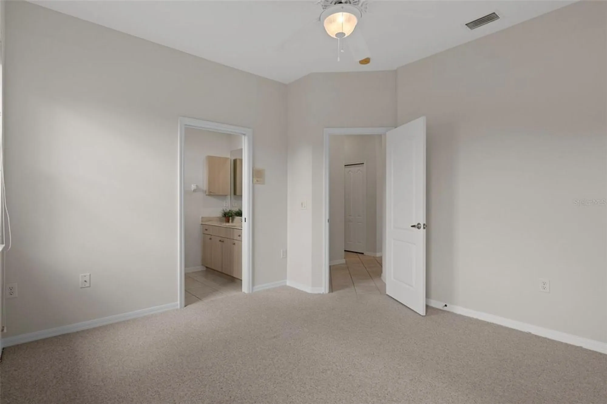 Property Slideshow image 43 of 93 | 576 w fenway dr, Hernando, FL, 34442