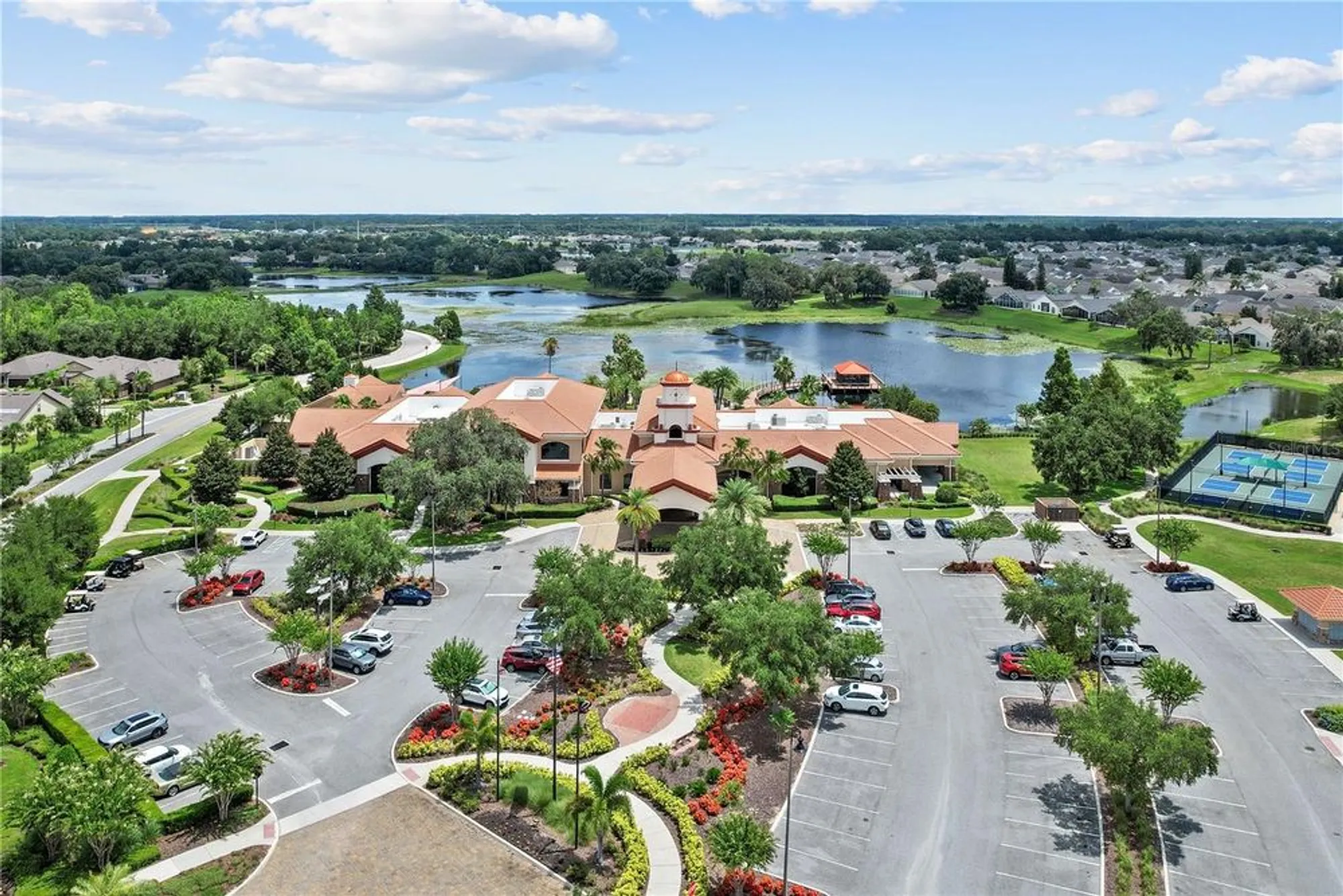 Property Slideshow image 39 of 53 | 329 alicante ct, Davenport, FL, 33837