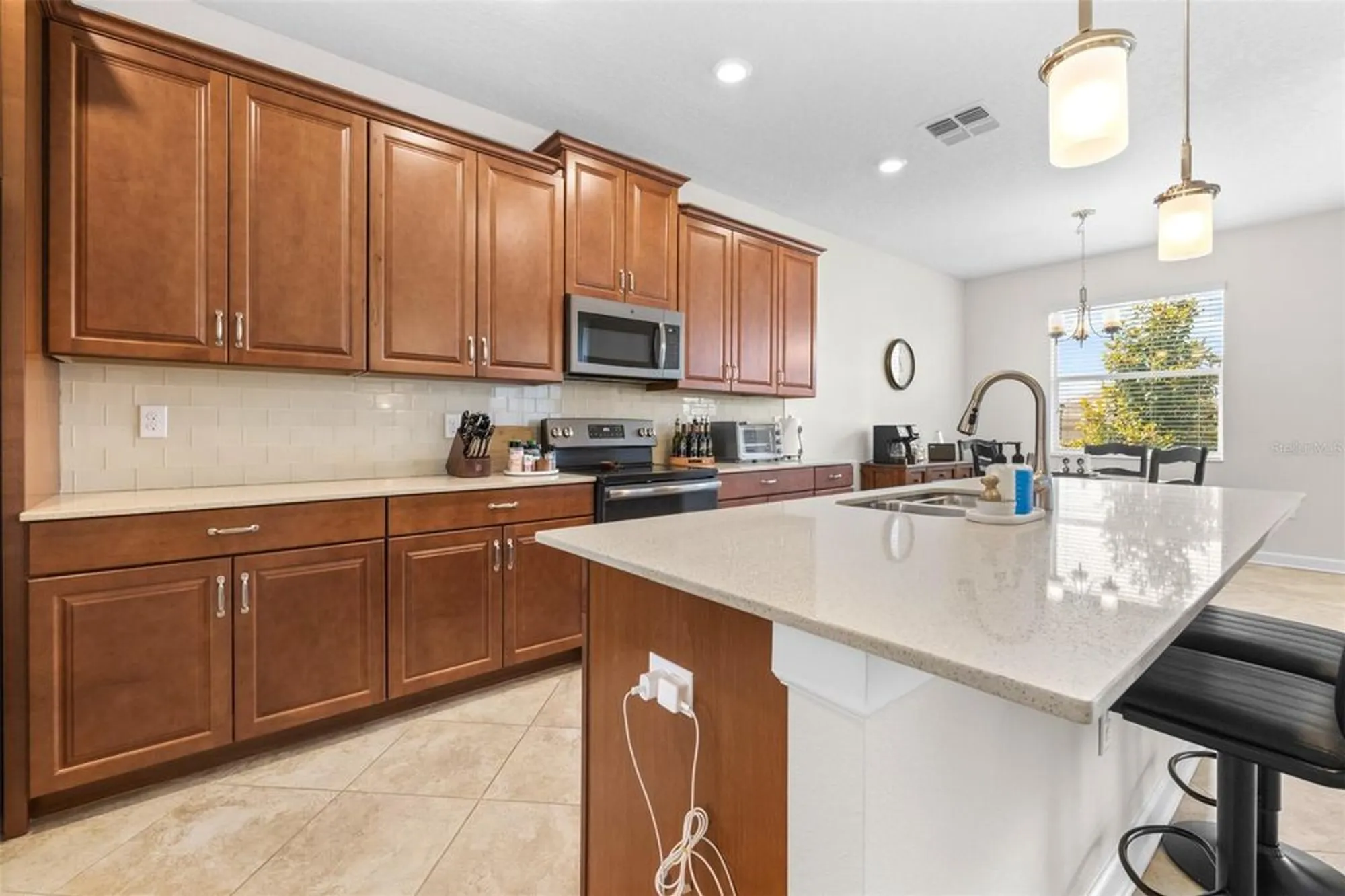 Property Slideshow image 10 of 62 | 3136 langdon ln, Winter Haven, FL, 33884