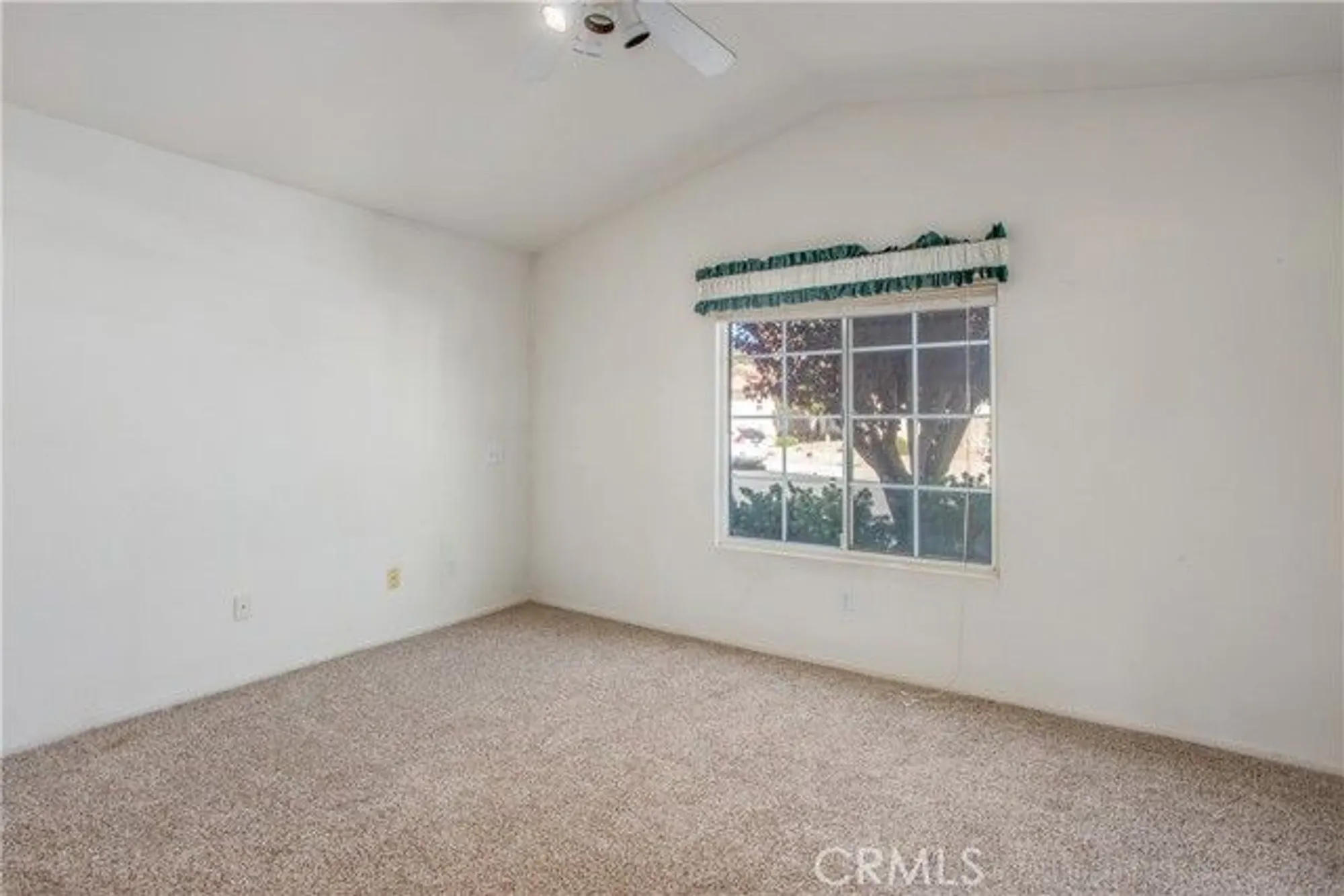 Property Slideshow image 19 of 26 | 10420 bel air dr, Cherry Valley, CA, 92223