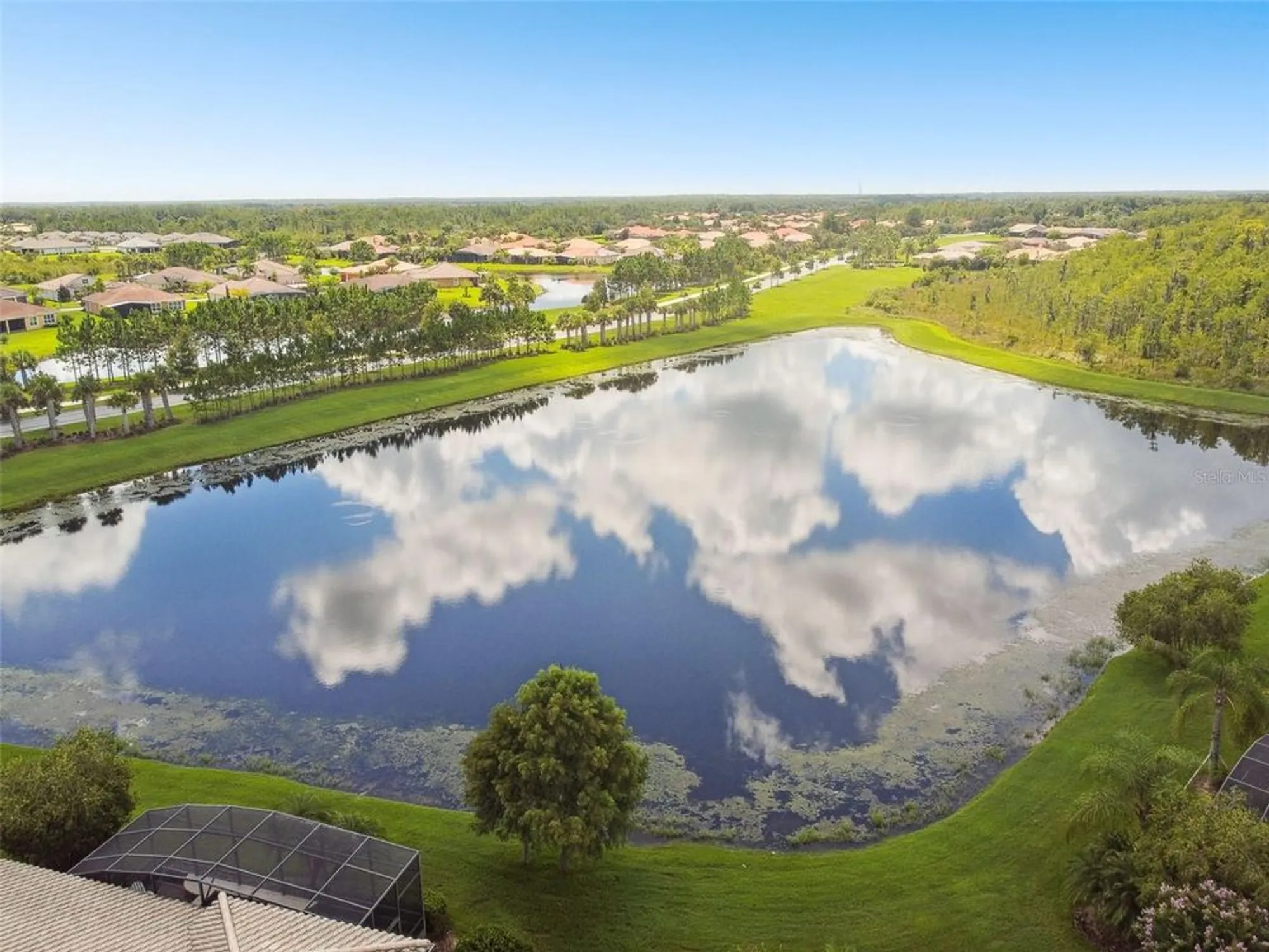 Property Slideshow image 2 of 53 | 154 rancho mirage dr, Kissimmee, FL, 34759