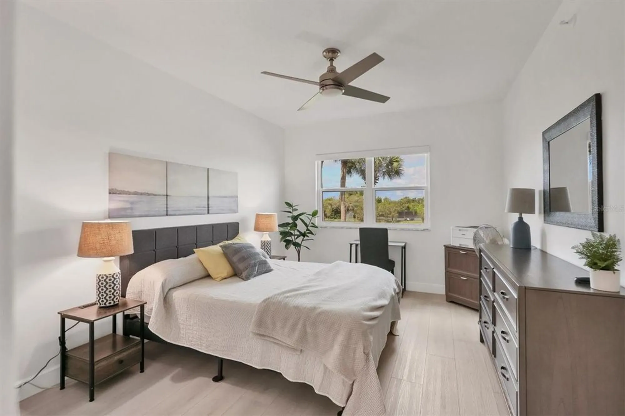 Property Slideshow image 20 of 51 | 5408 eagles point cir apt 102, Sarasota, FL, 34231