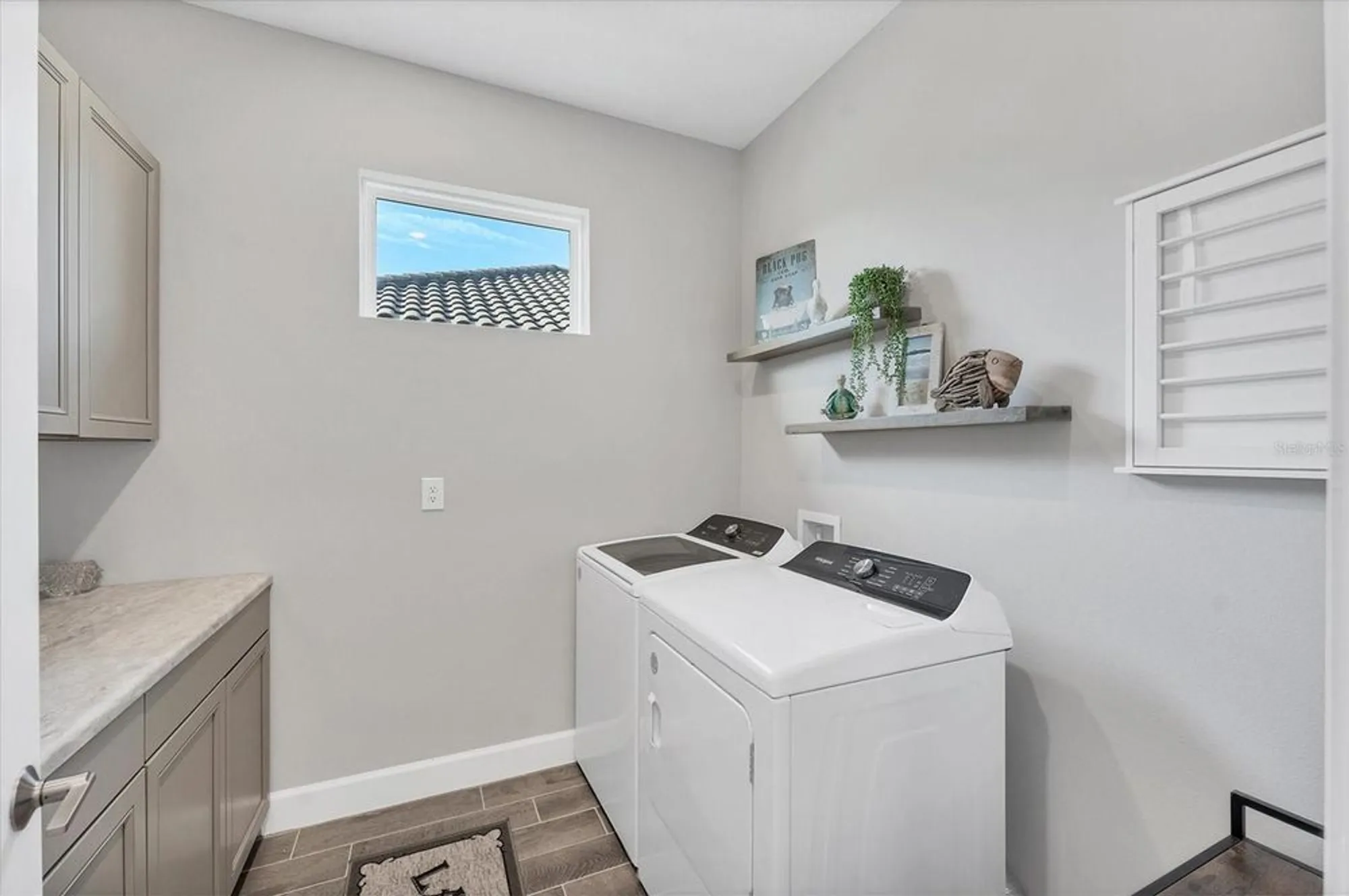 Property Slideshow image 32 of 99 | 3025 veneto ct, Bradenton, FL, 34211