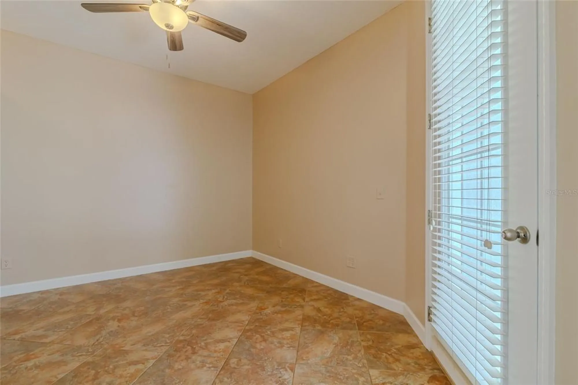 Property Slideshow image 16 of 40 | 5916 nw 27th pl, Ocala, FL, 34482