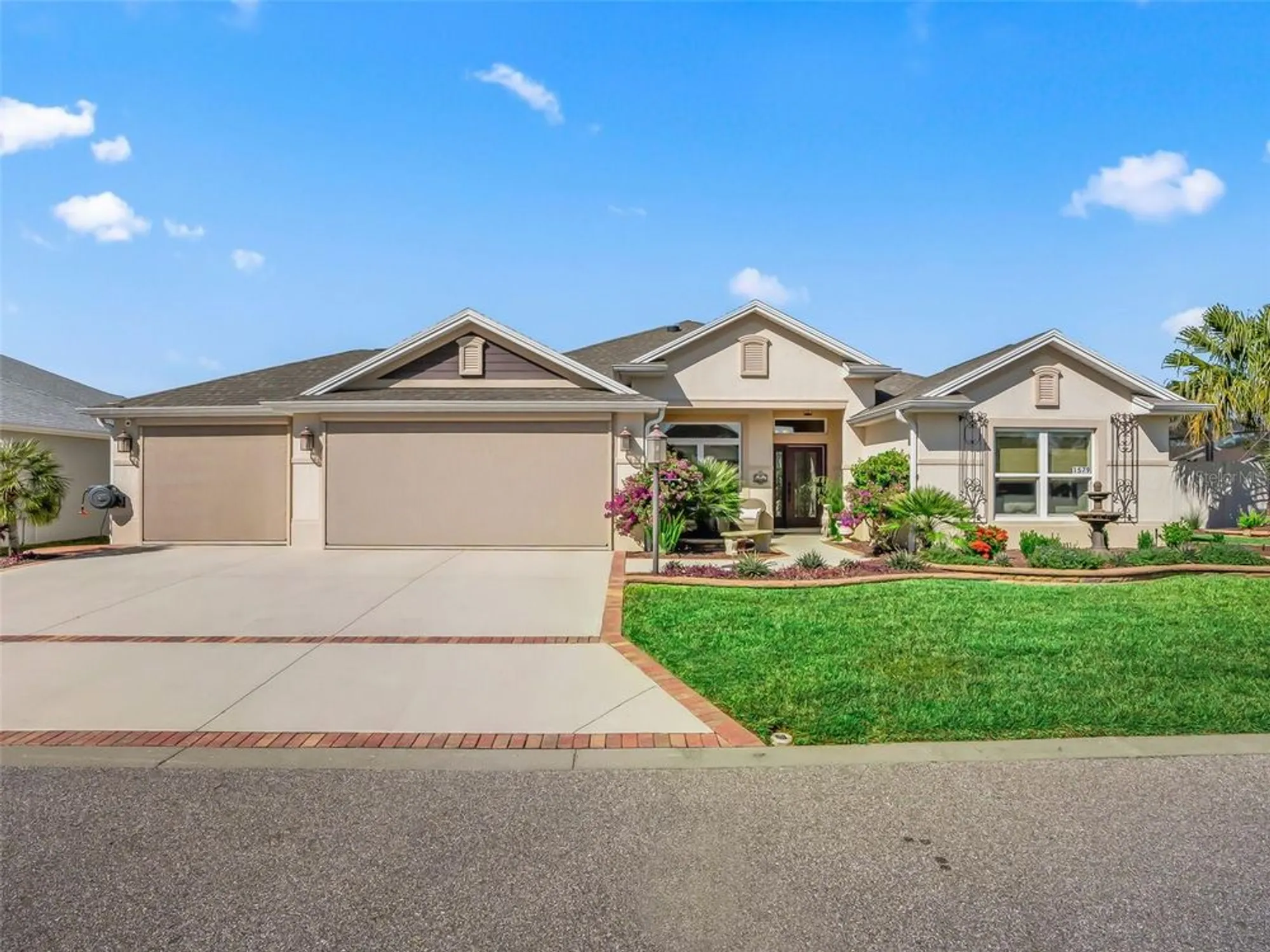 Property Slideshow image 9 of 95 | 1579 mceldowney pl, The Villages, FL, 32163