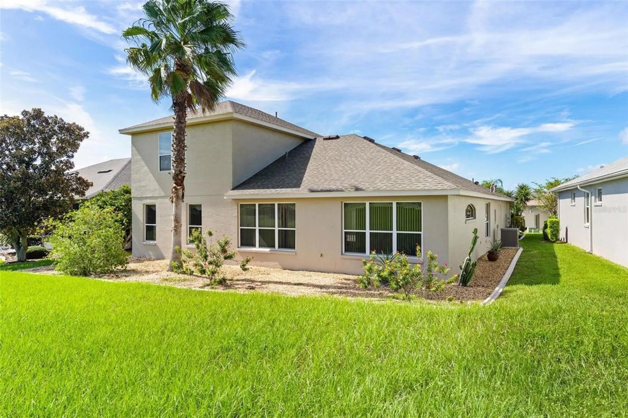 Property Slideshow image 7 of 73 | 5789 bounty cir, Tavares, FL, 32778