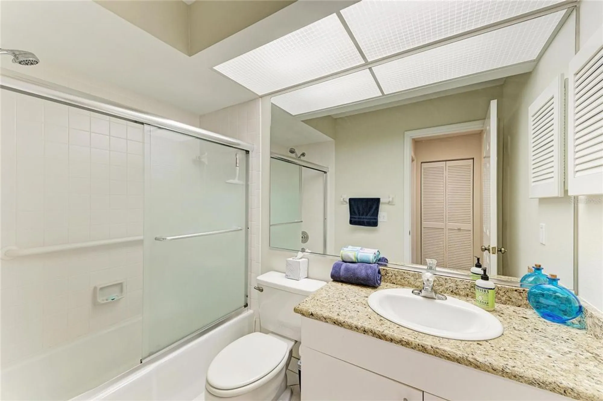 Property Slideshow image 32 of 78 | 729 brightside crescent dr 33, Venice, FL, 34293
