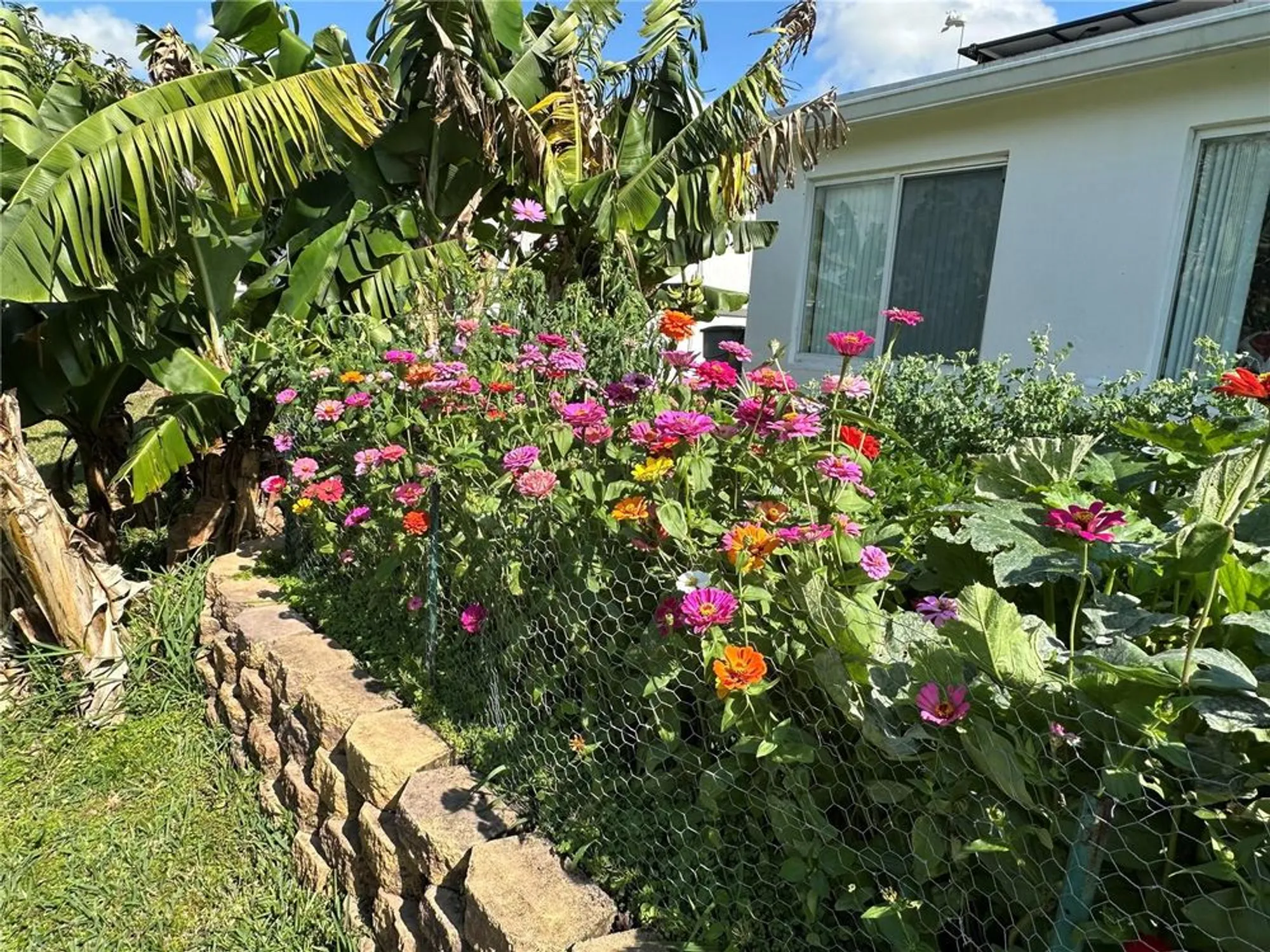 Property Slideshow image 38 of 57 | 735 nw 73rd ter, Margate, FL, 33063