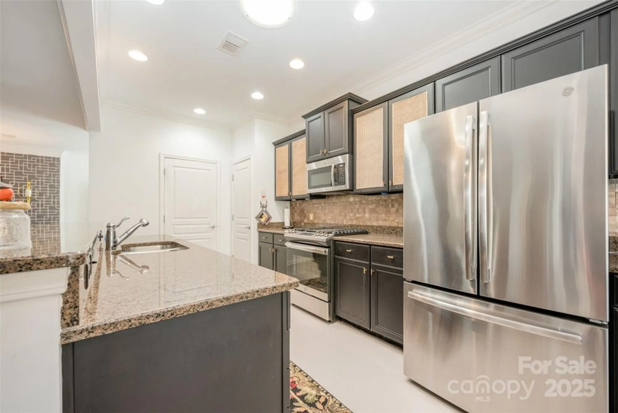 Property Slideshow image 11 of 45 | 43041 mimosa ct, Fort Mill, SC, 29707