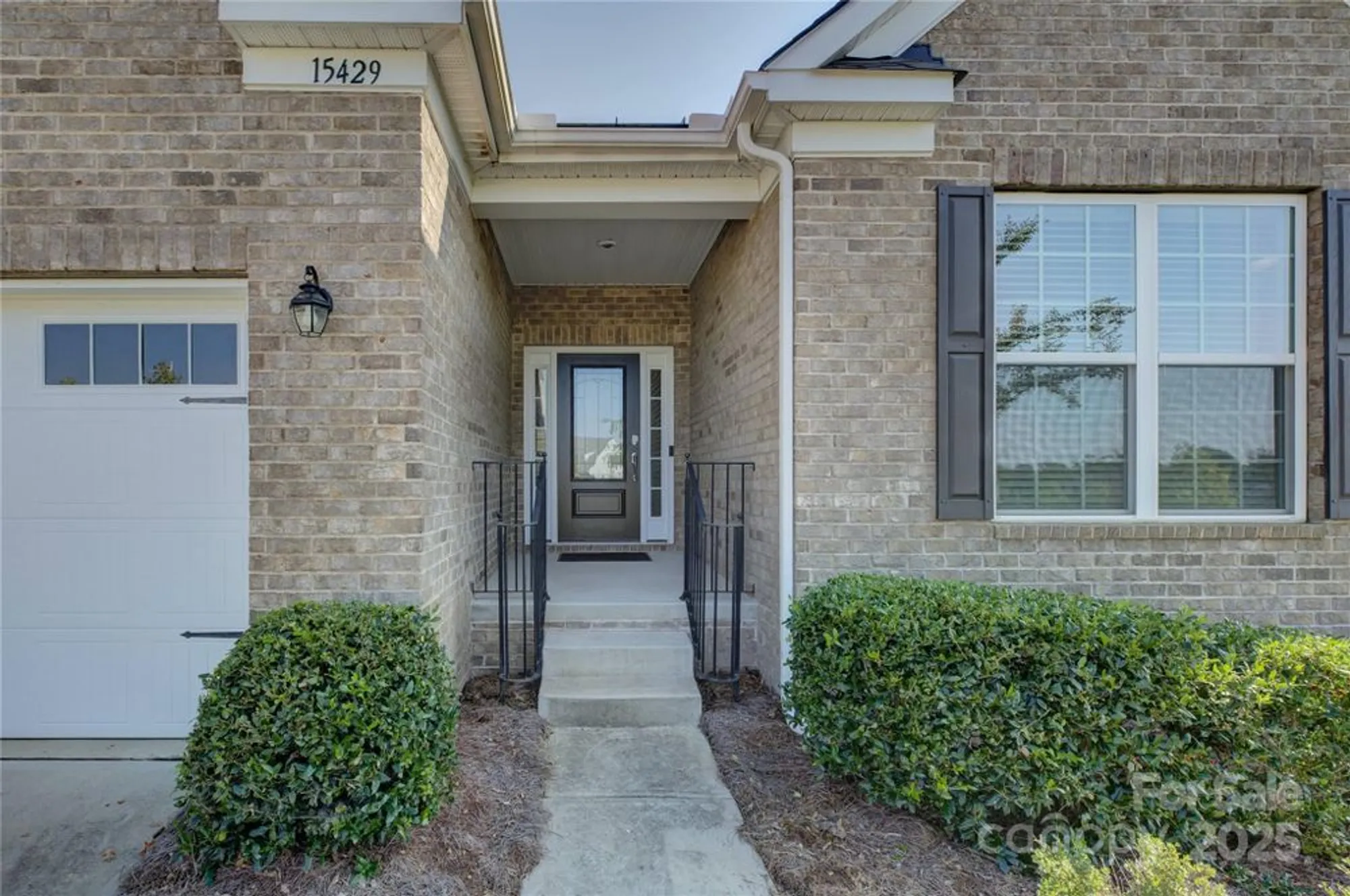 Property Slideshow image 4 of 48 | 15429 topanga dr, Charlotte, NC, 28278