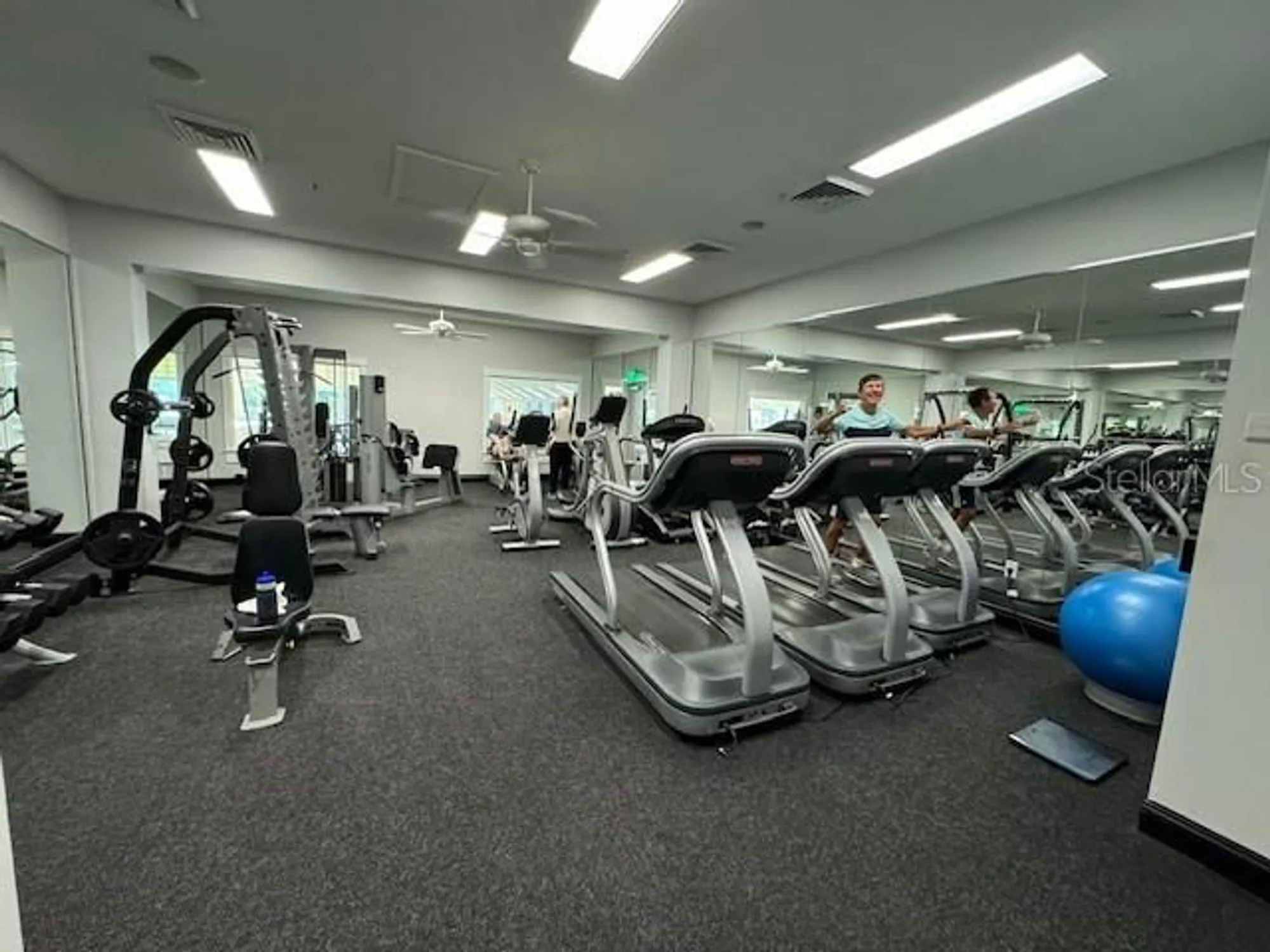 Property Slideshow image 33 of 77 | 20505 queen alexandra dr, Leesburg, FL, 34748