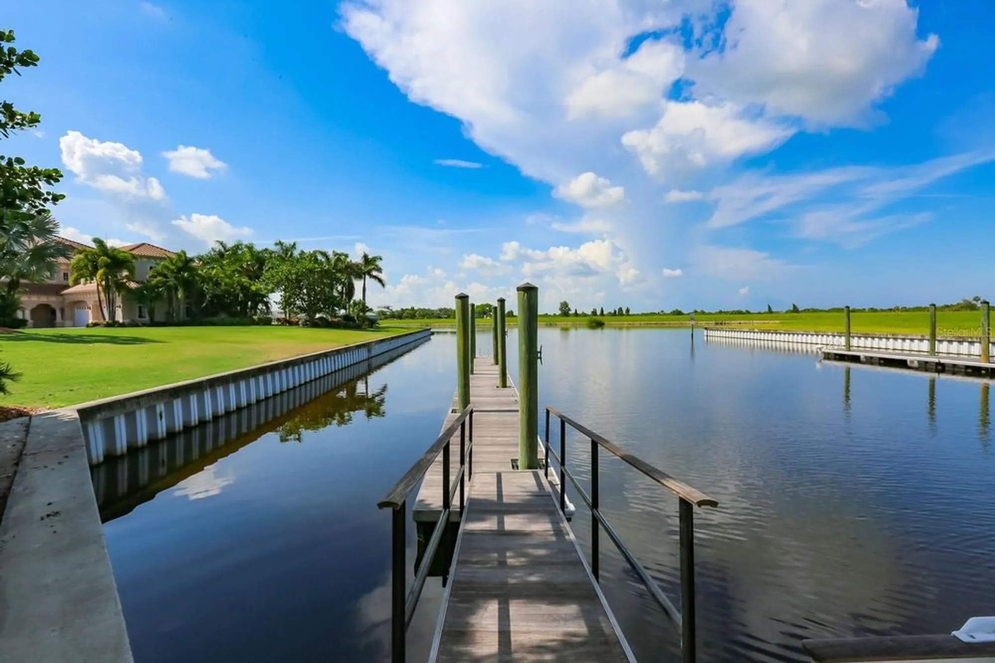 Property Slideshow image 64 of 75 | 511 winterside dr, Apollo Beach, FL, 33572