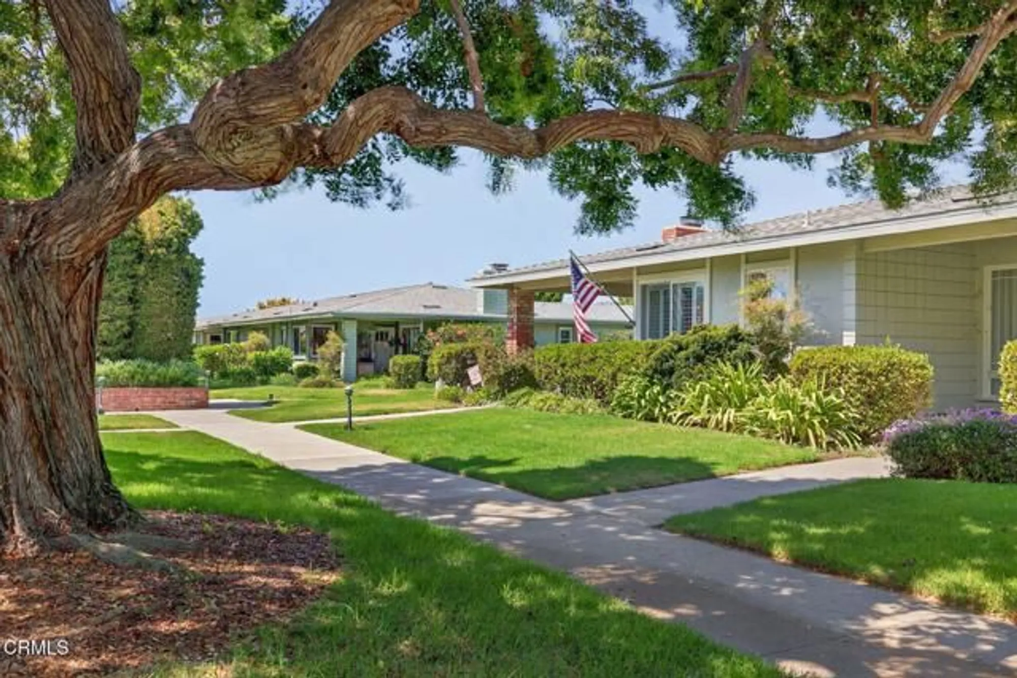 Property Slideshow image 4 of 63 | 271 e fiesta grn, Port Hueneme, CA, 93041