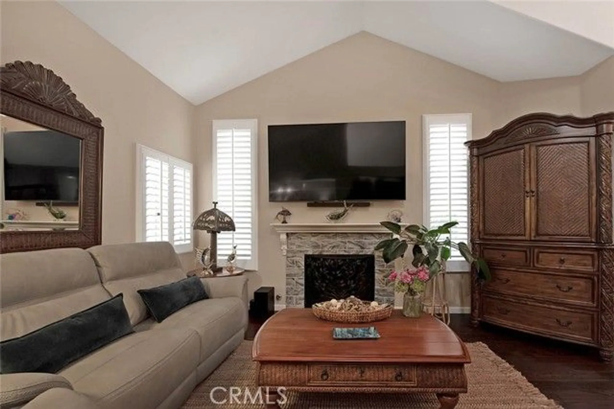 Property Slideshow image 10 of 50 | 40295 via francisco, Murrieta, CA, 92562