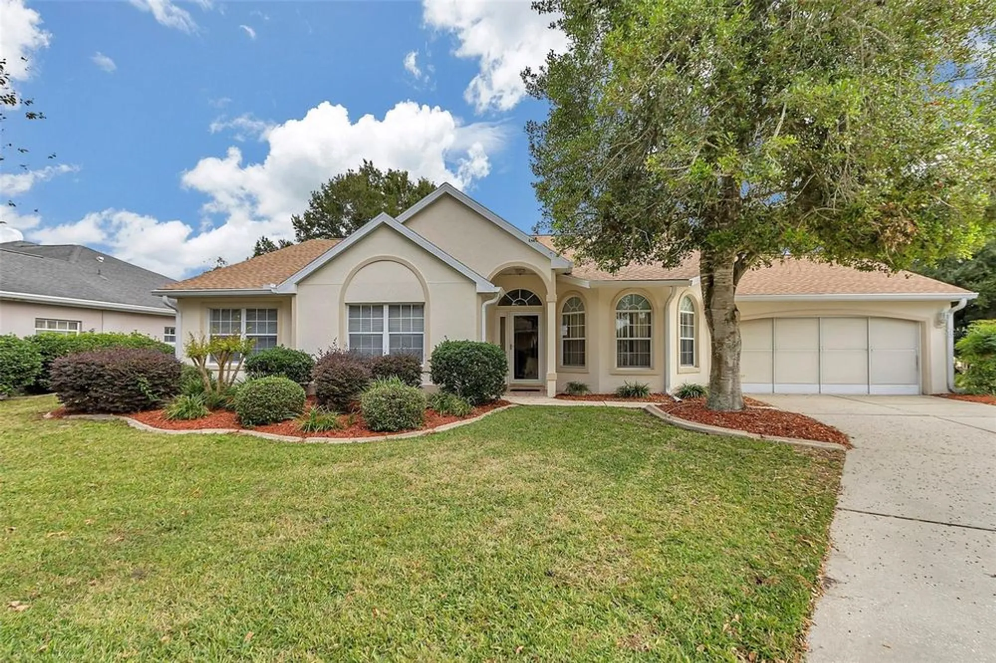 Property Slideshow image 2 of 39 | 11511 sw 72nd cir, Ocala, FL, 34476
