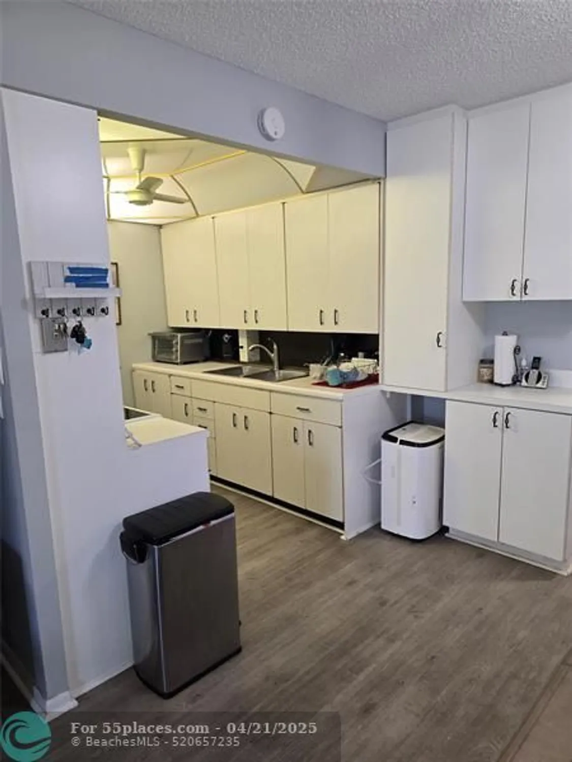 Property Slideshow image 7 of 25 | 2150 cambridge g # 2150, Deerfield Beach, FL, 33442