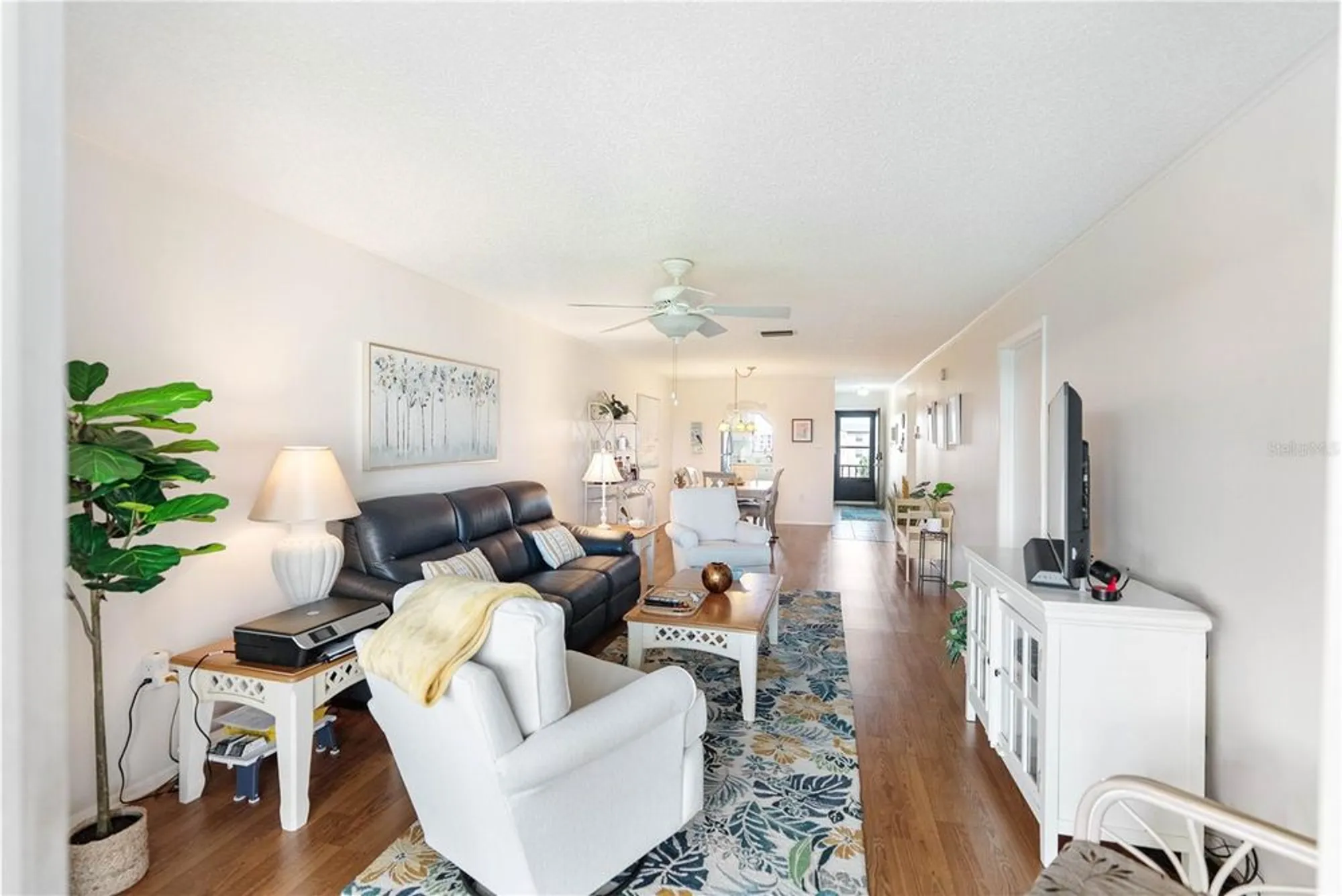 Property Slideshow image 14 of 49 | 3653 lake bayshore dr # j503, Bradenton, FL, 34205