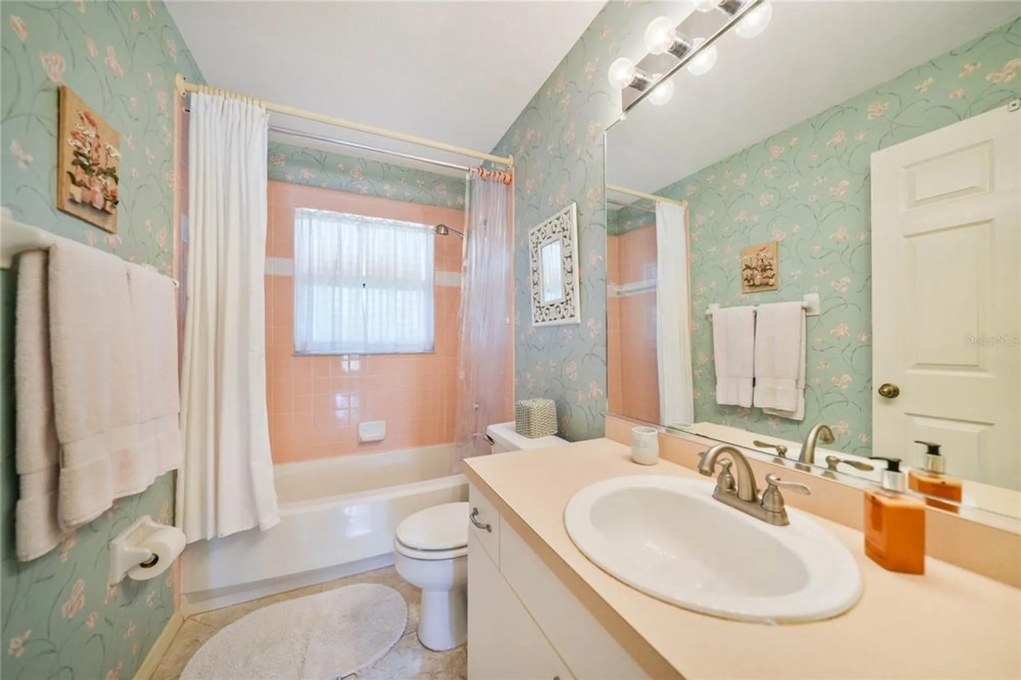 Property Slideshow image 29 of 51 | 1410 islamorada blvd, Punta Gorda, FL, 33955